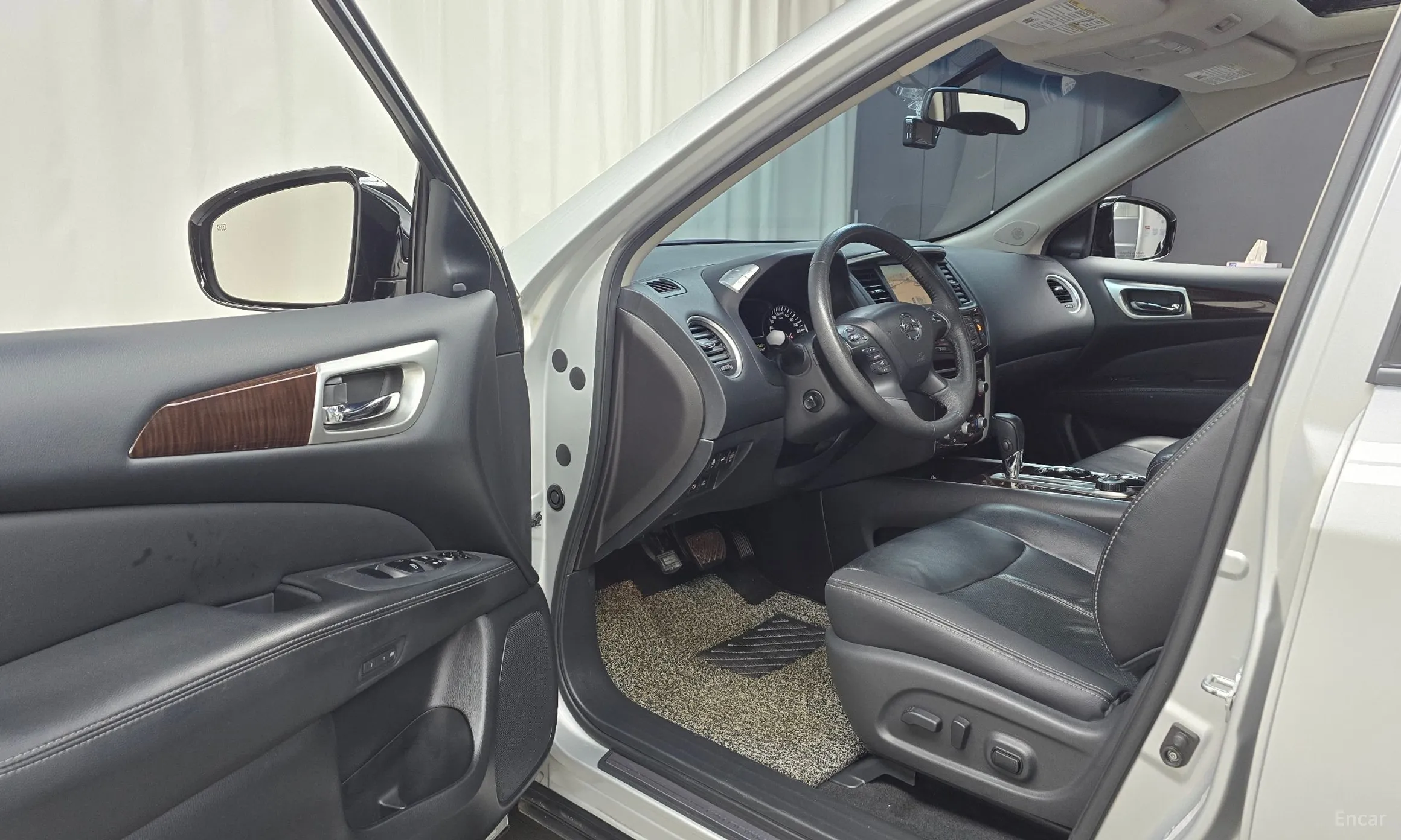Nissan Pathfinder Gen 4 превью 10