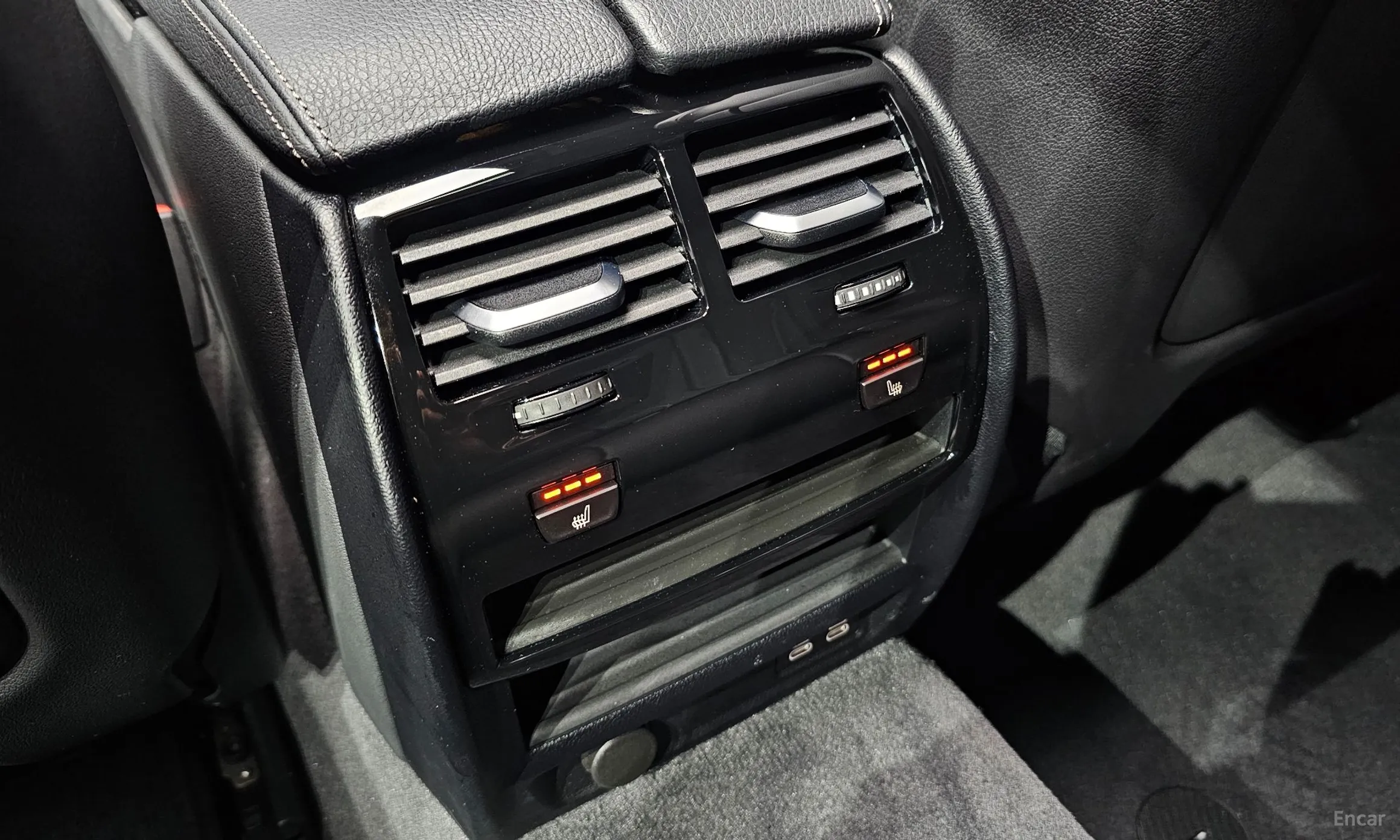 BMW 5 Series (G30) превью 18