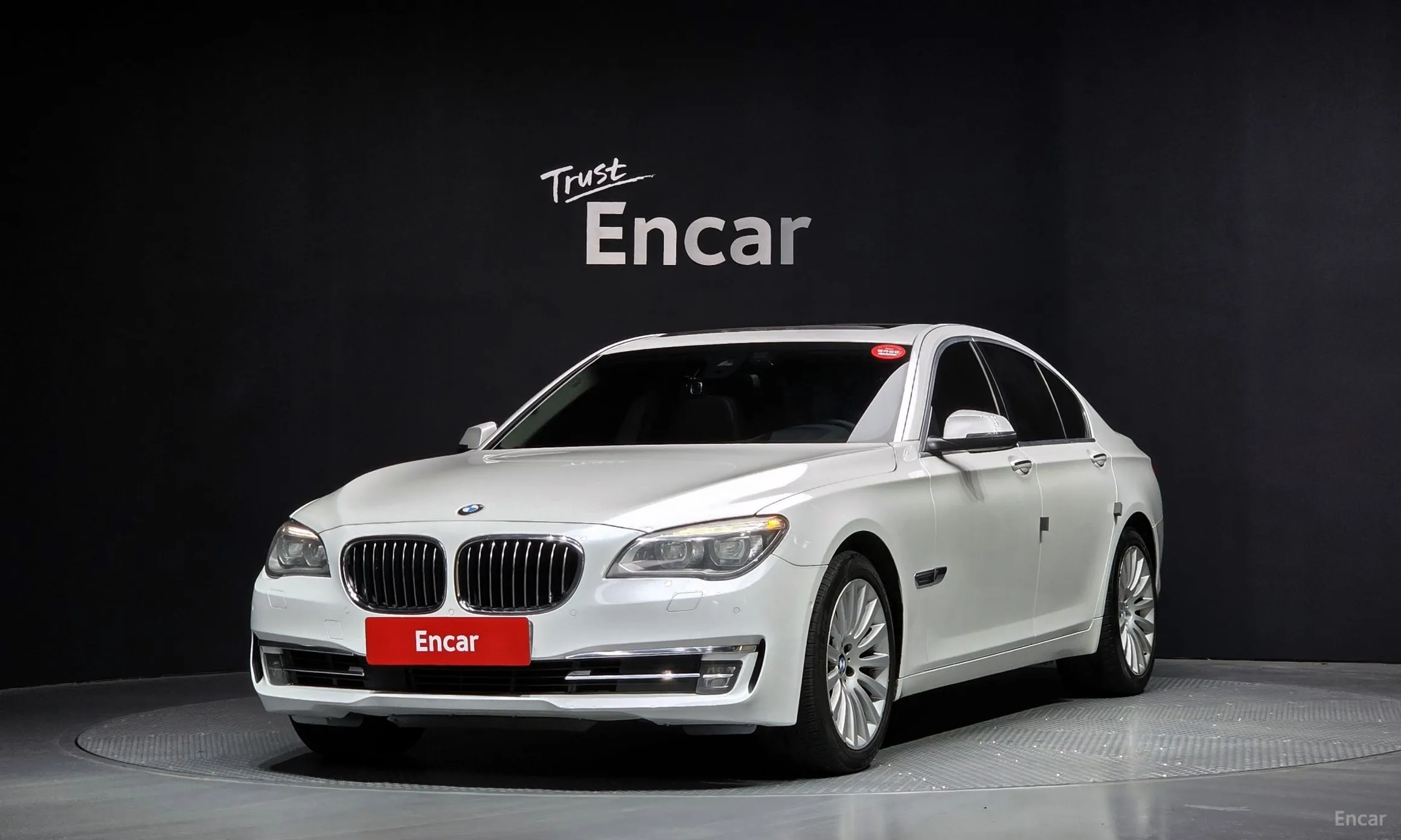 BMW 7 Series (F01)