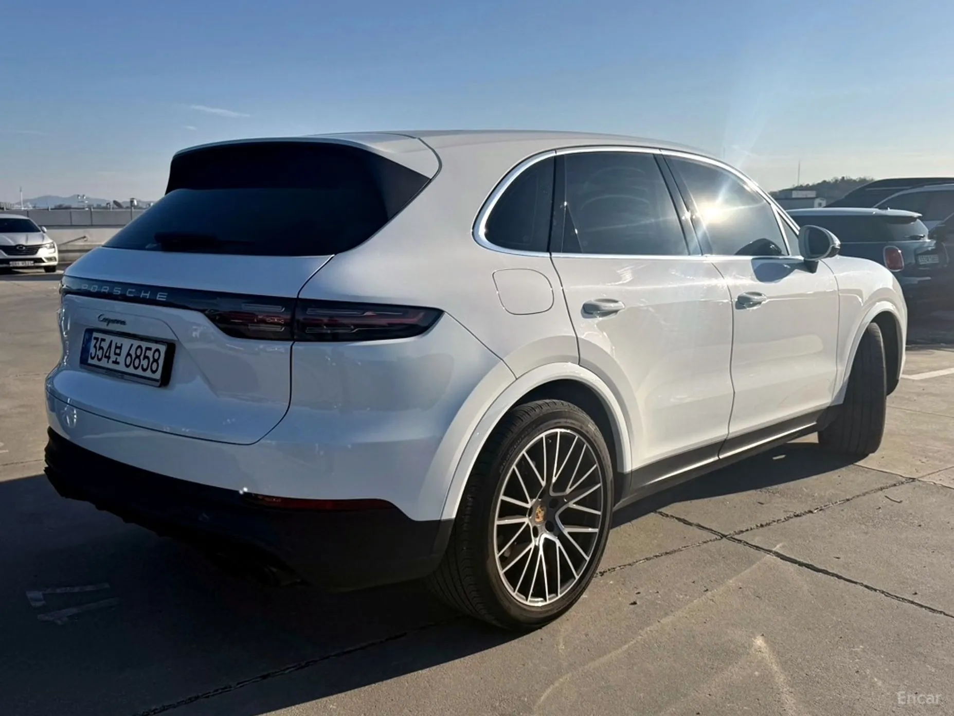 Porsche Cayenne (PO536) превью 4