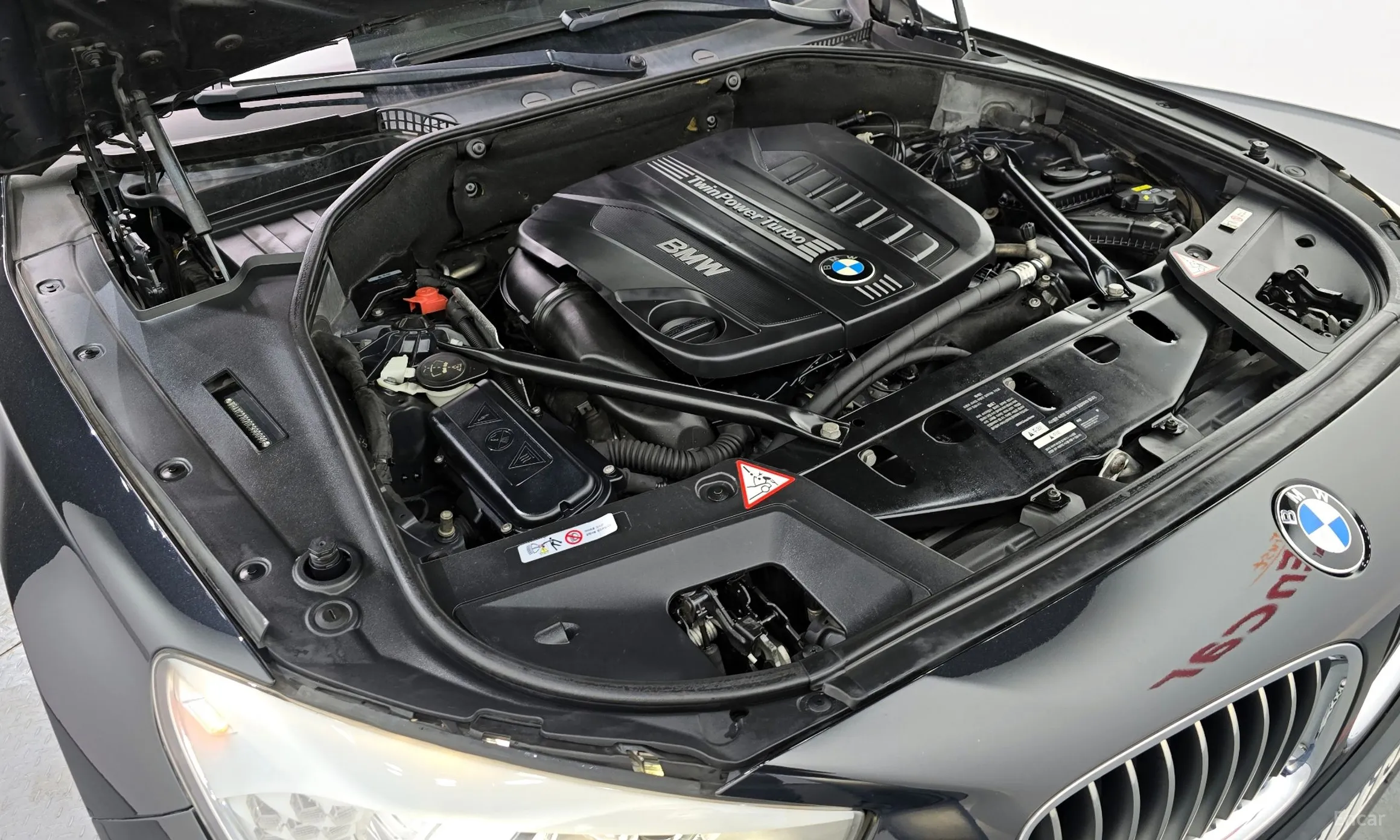 BMW 5 Series GT (F07) превью 6