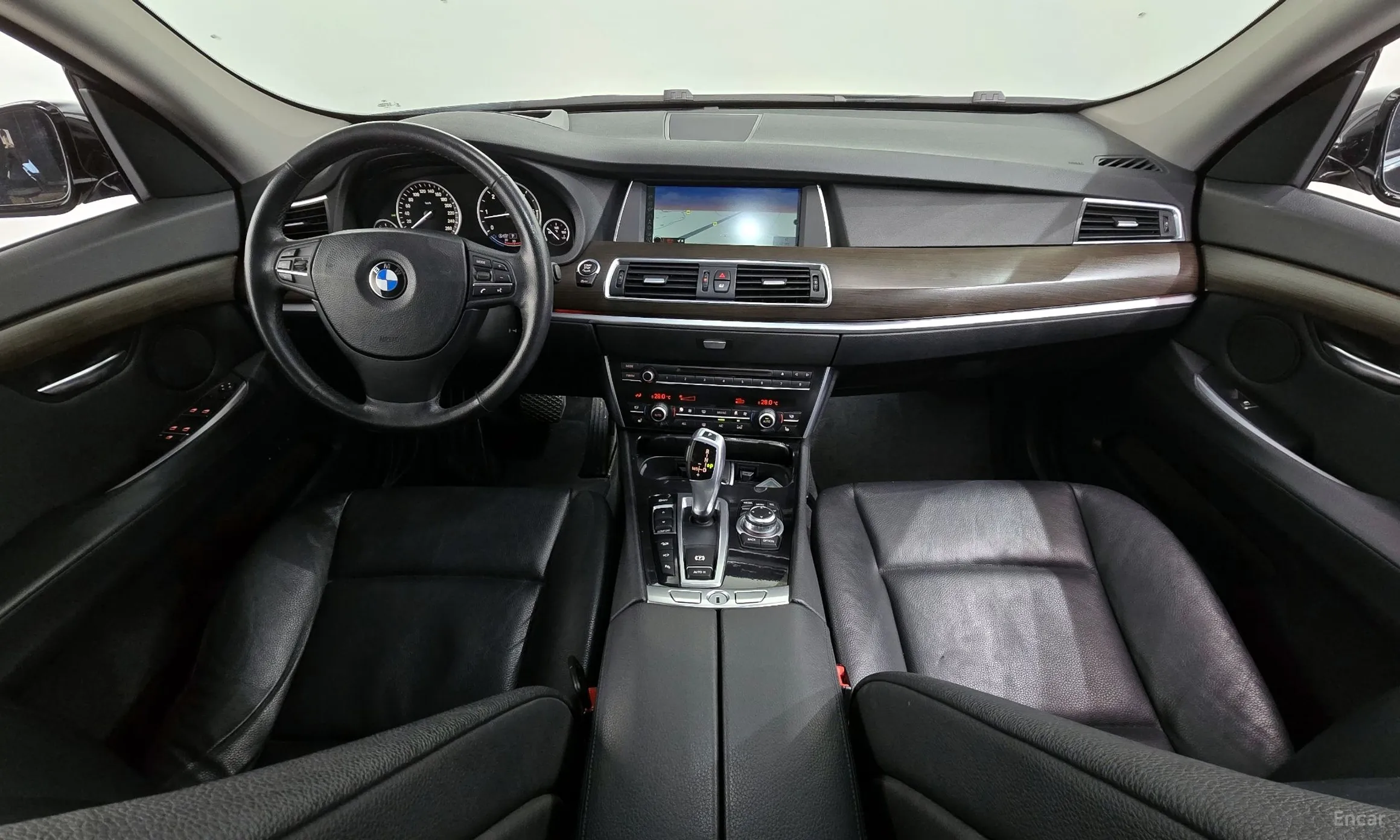 BMW 5 Series GT (F07) превью 7
