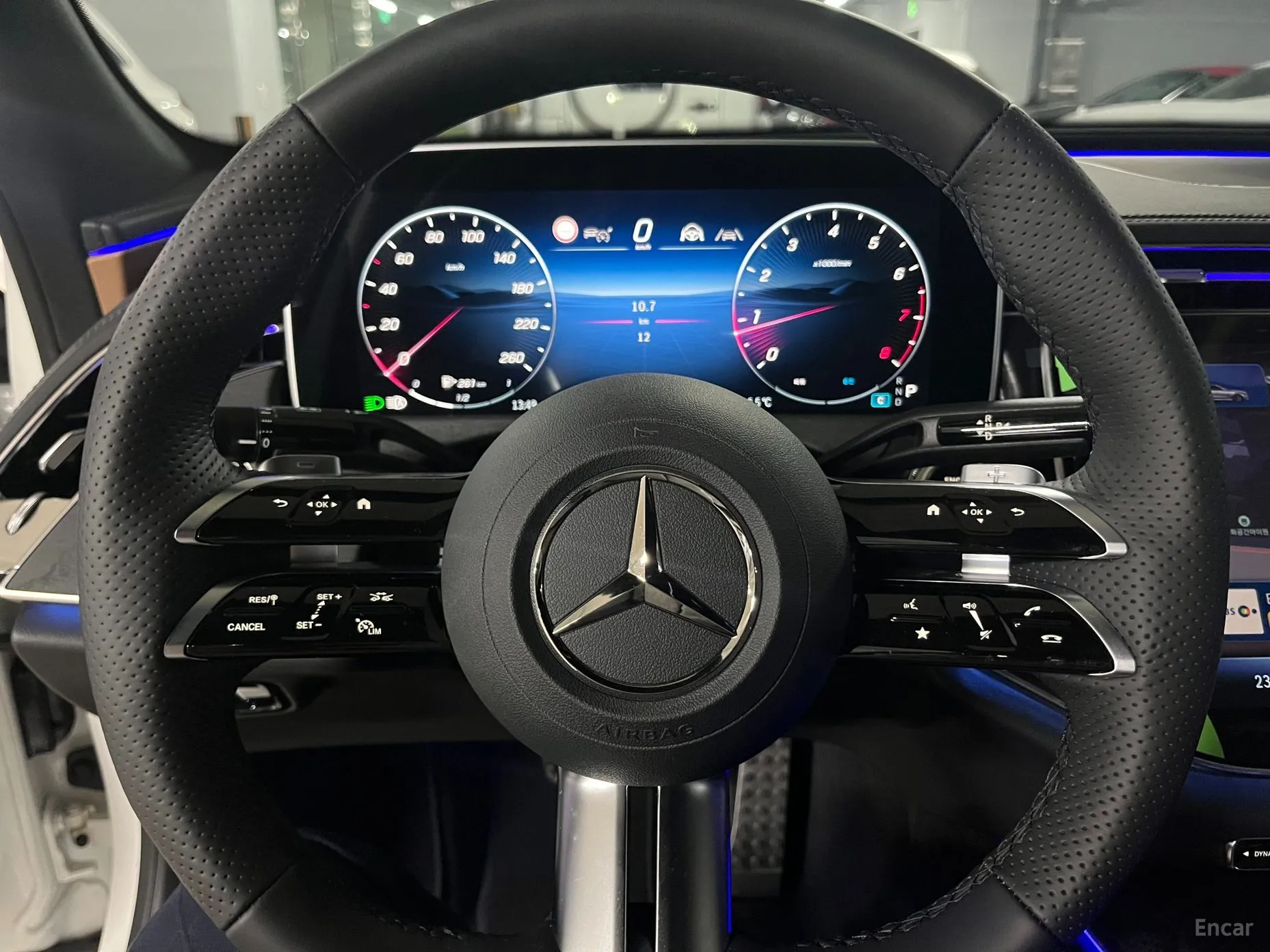 Mercedes Benz E-Class W214 превью 10