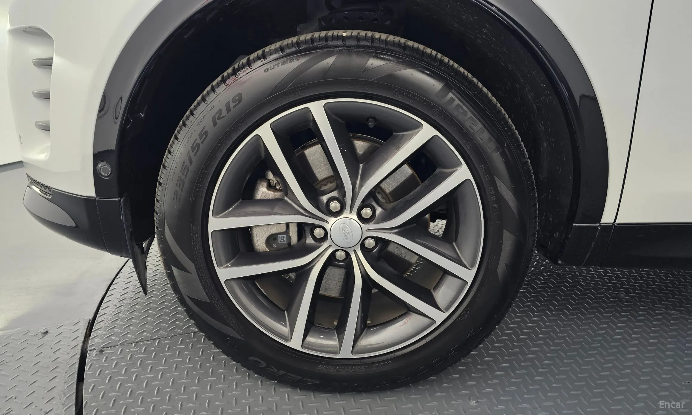 Land Rover Discovery Sports превью 5
