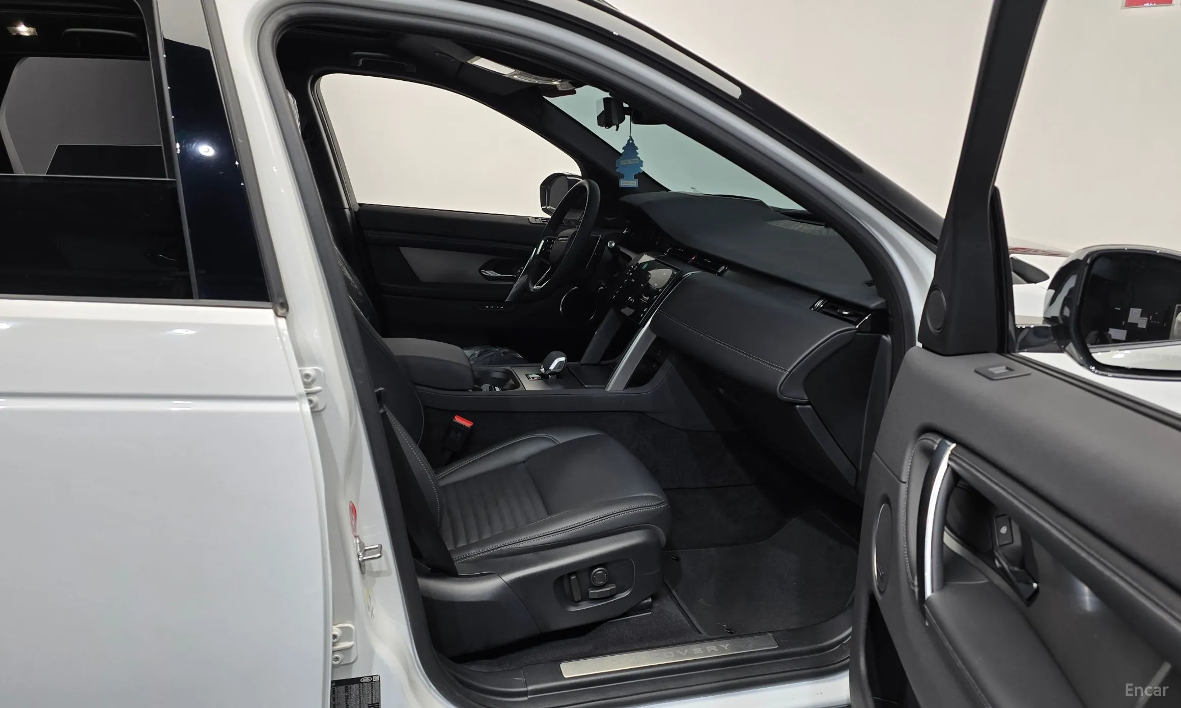 Land Rover Discovery Sports превью 11