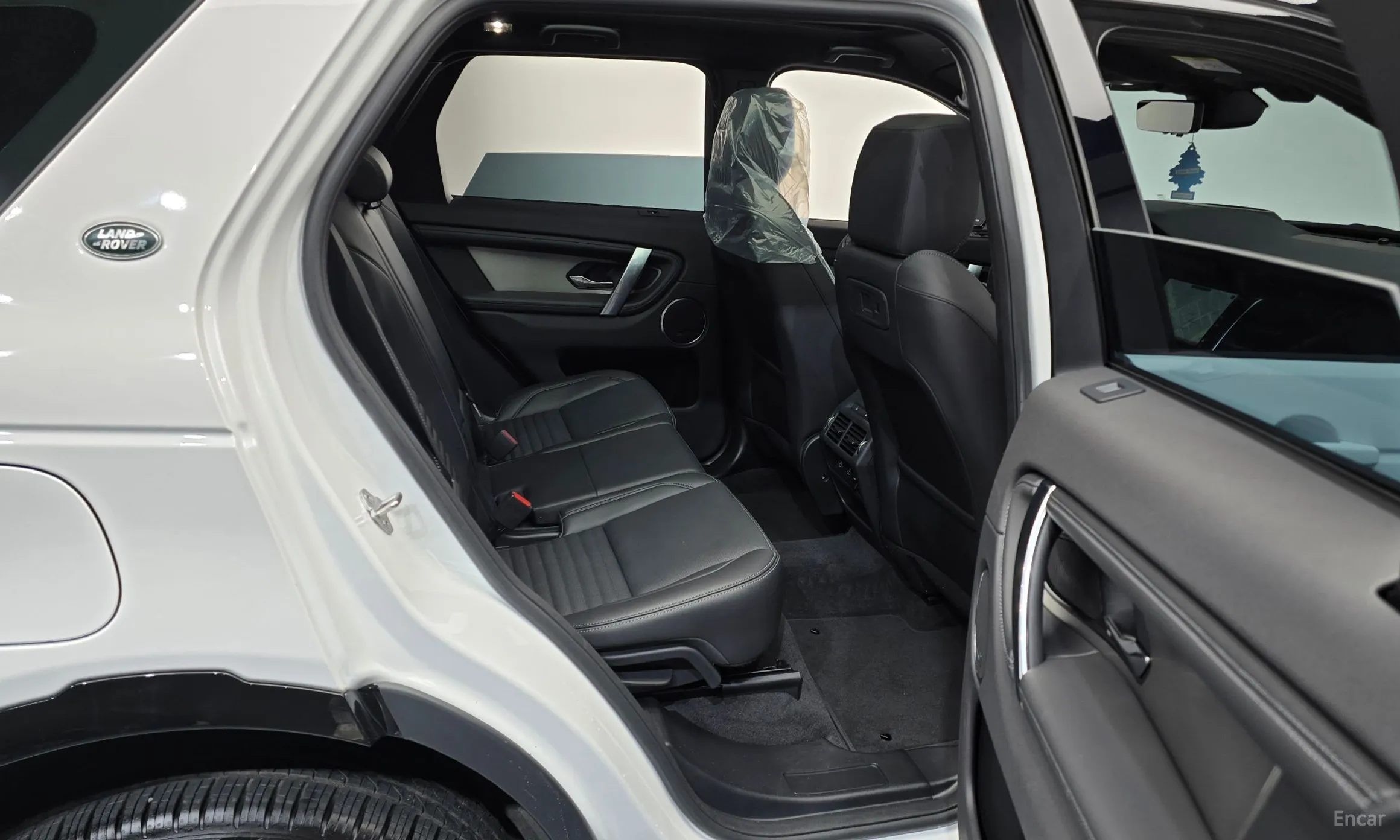 Land Rover Discovery Sports превью 12