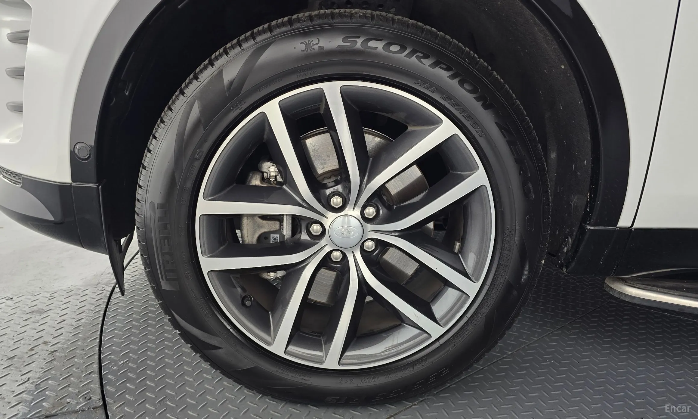 Land Rover Discovery Sports превью 5