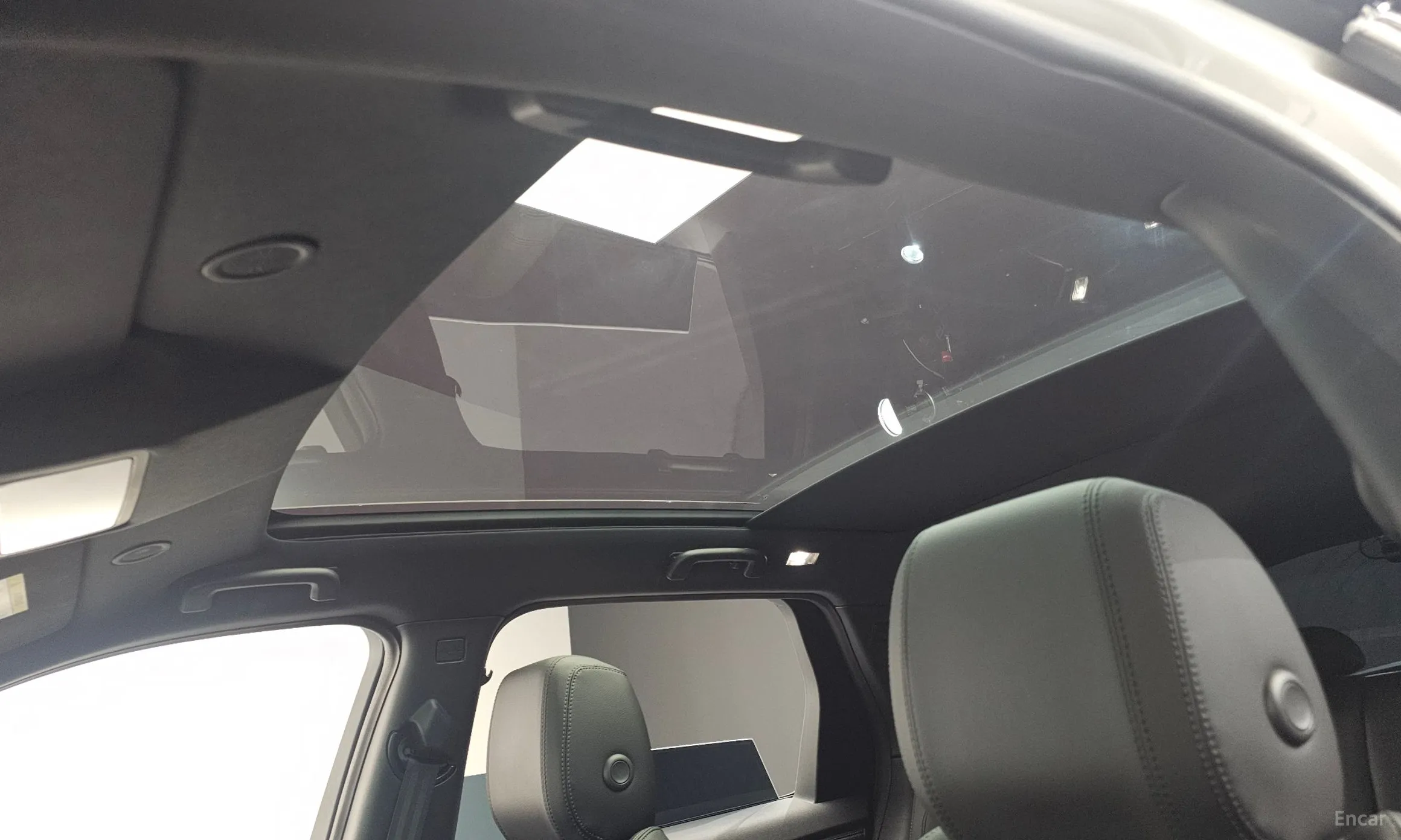 Land Rover Discovery Sports превью 19