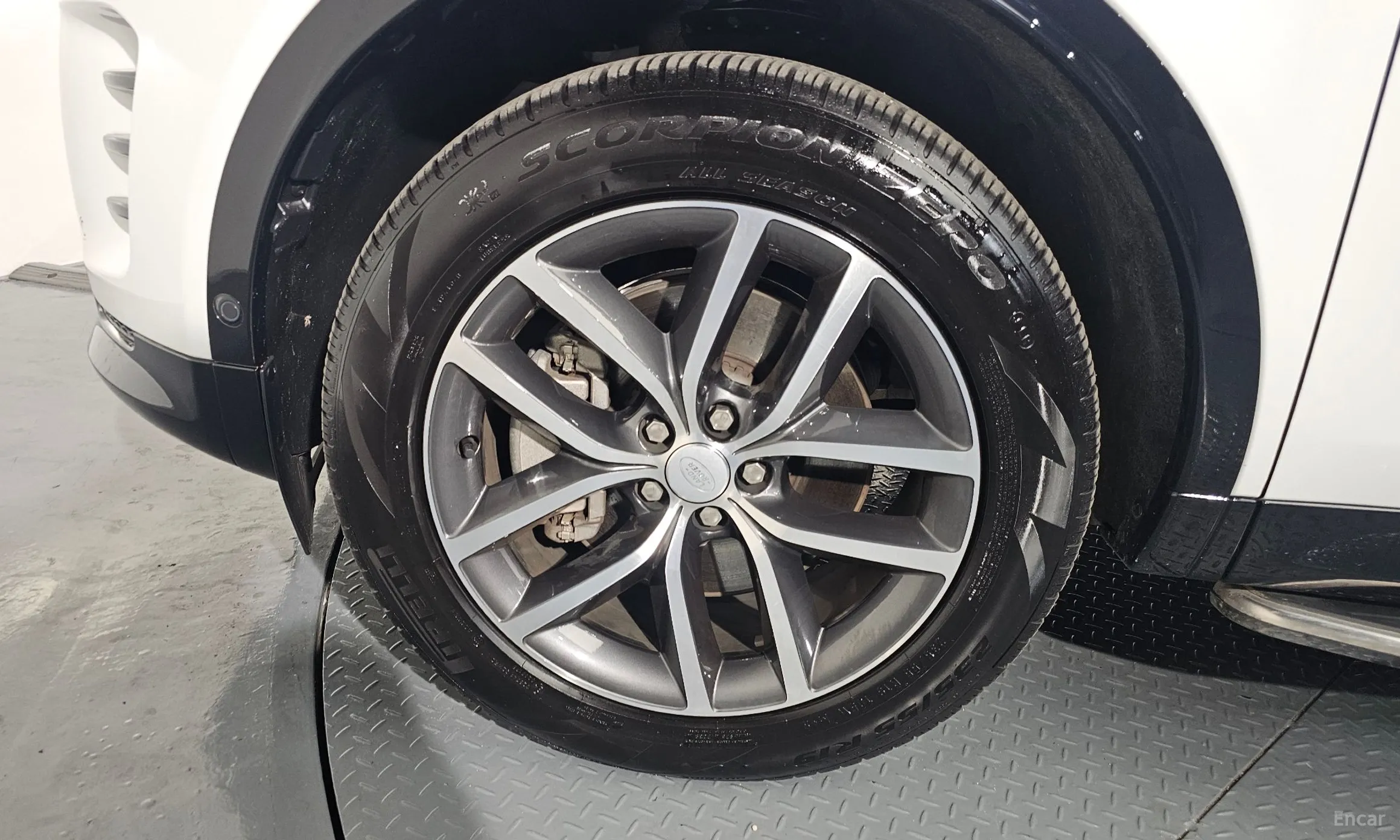 Land Rover Discovery Sports превью 5