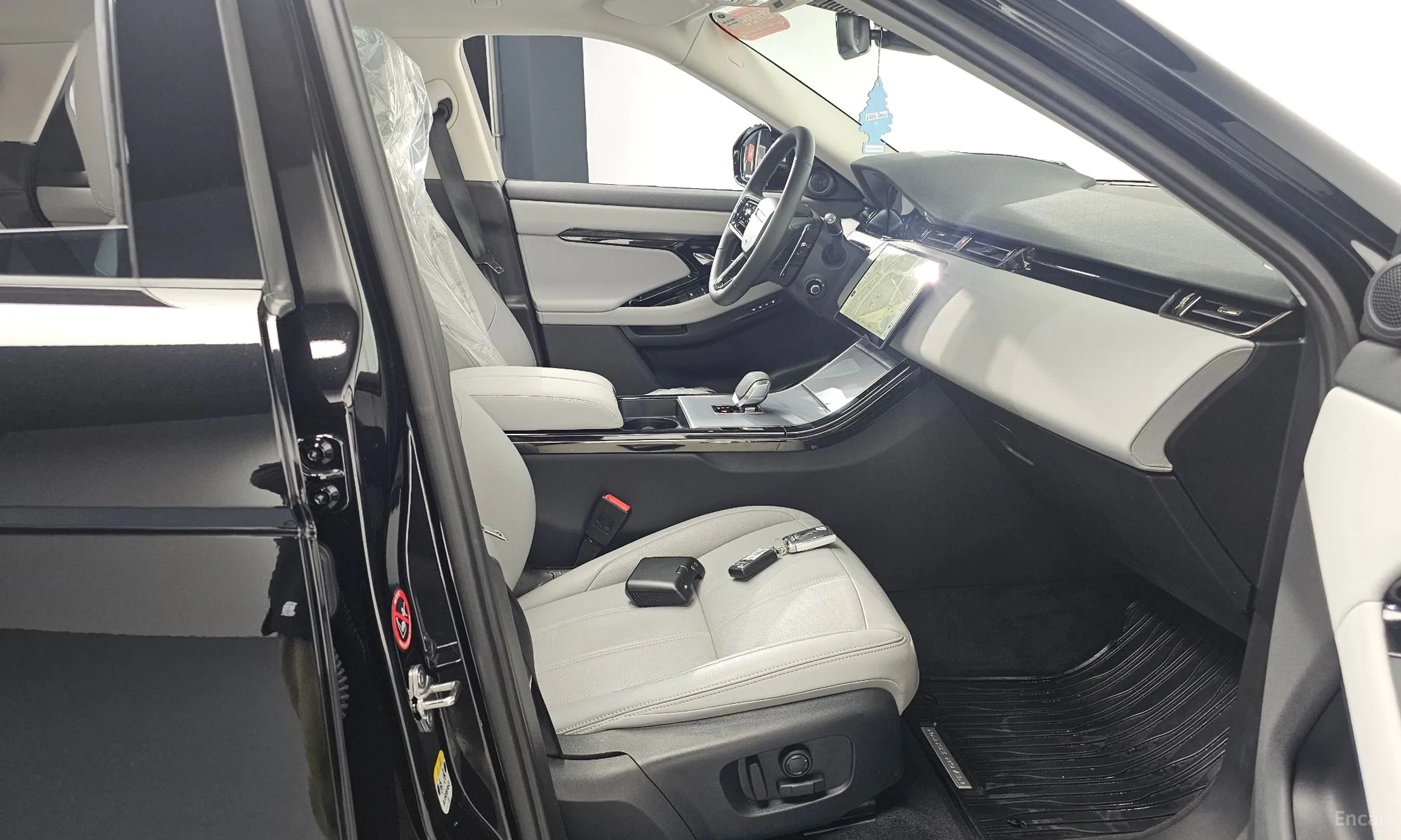 Land Rover Range Rover Evoque 2nd Generation превью 11