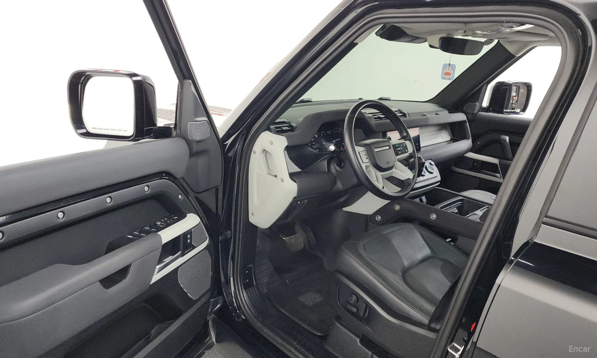 Land Rover Defender (L663) превью 10