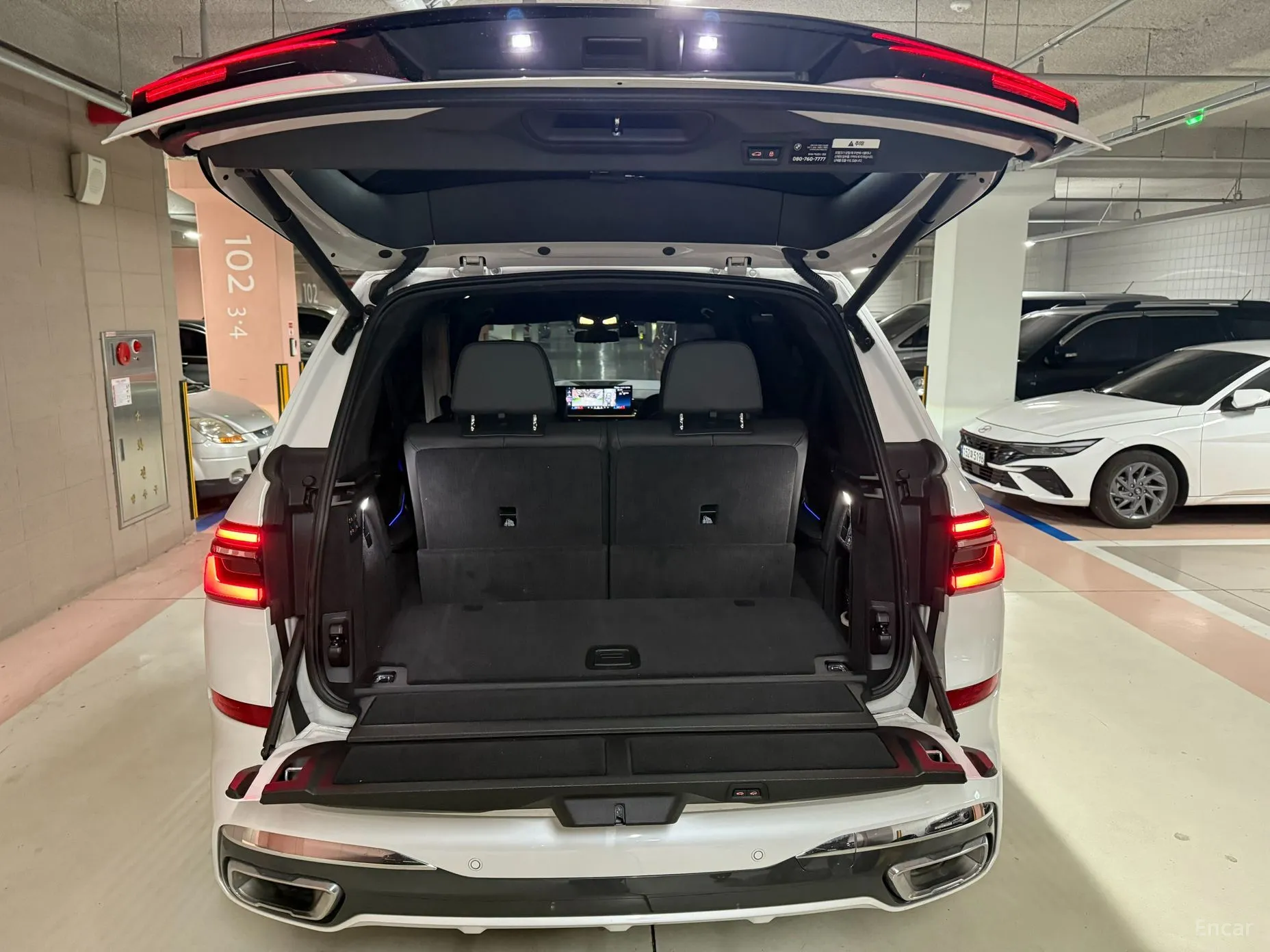 BMW X7 (G07) превью 10