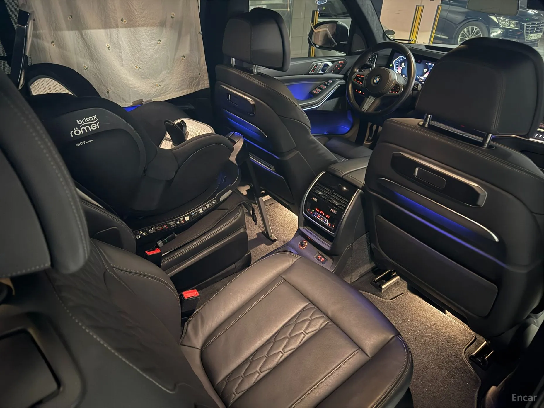 BMW X7 (G07) превью 7