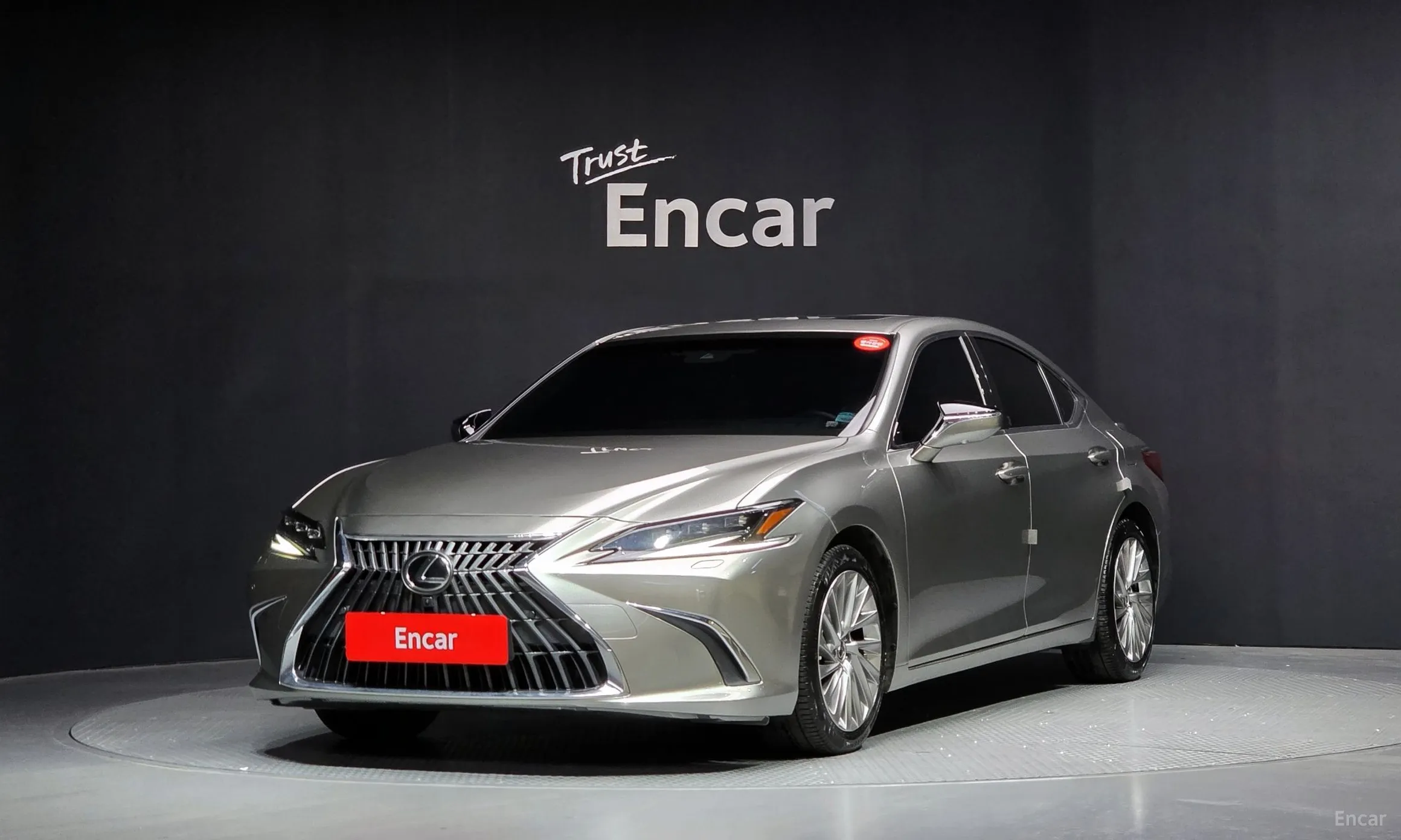 Lexus ES300h 7th Generation