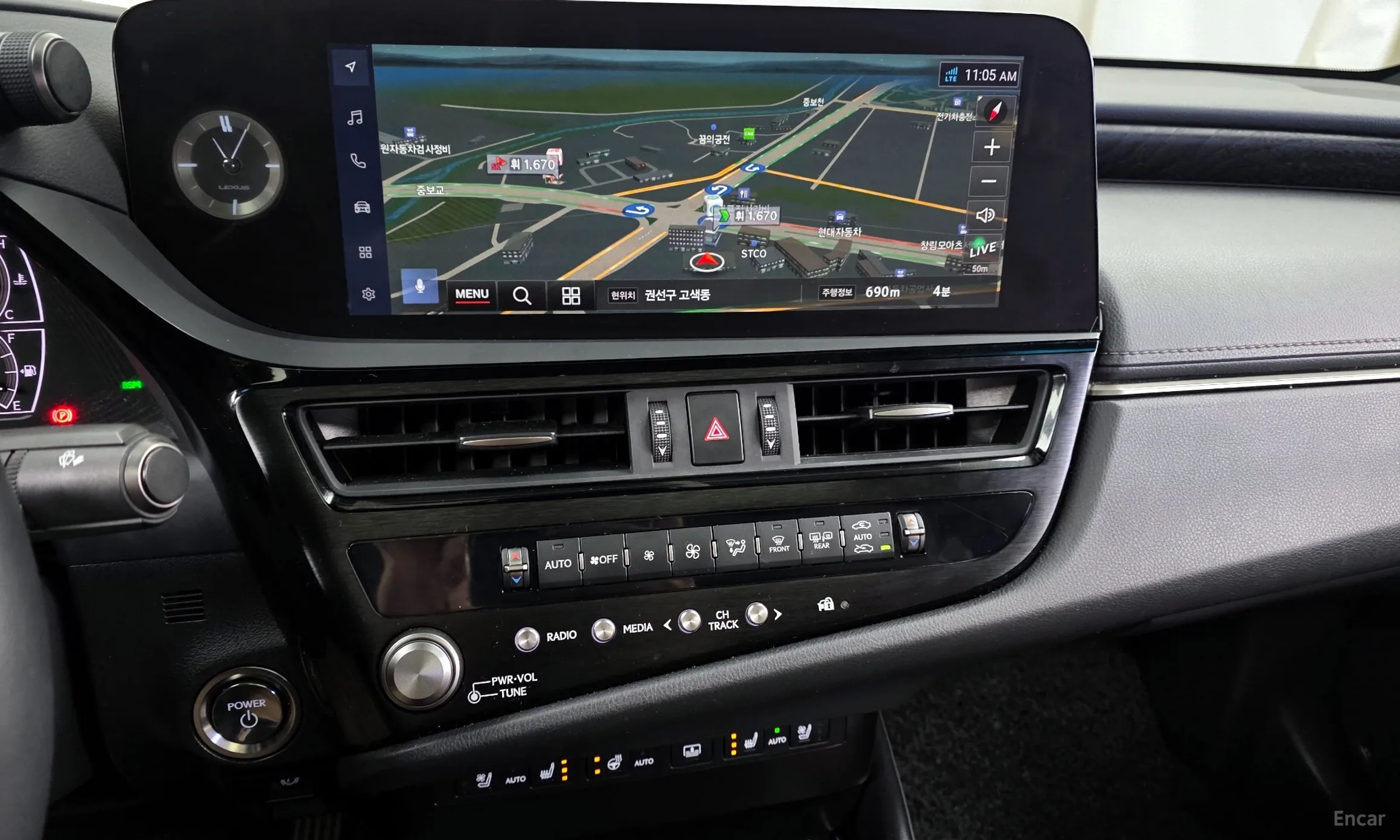 Lexus ES300h 7th Generation превью 14