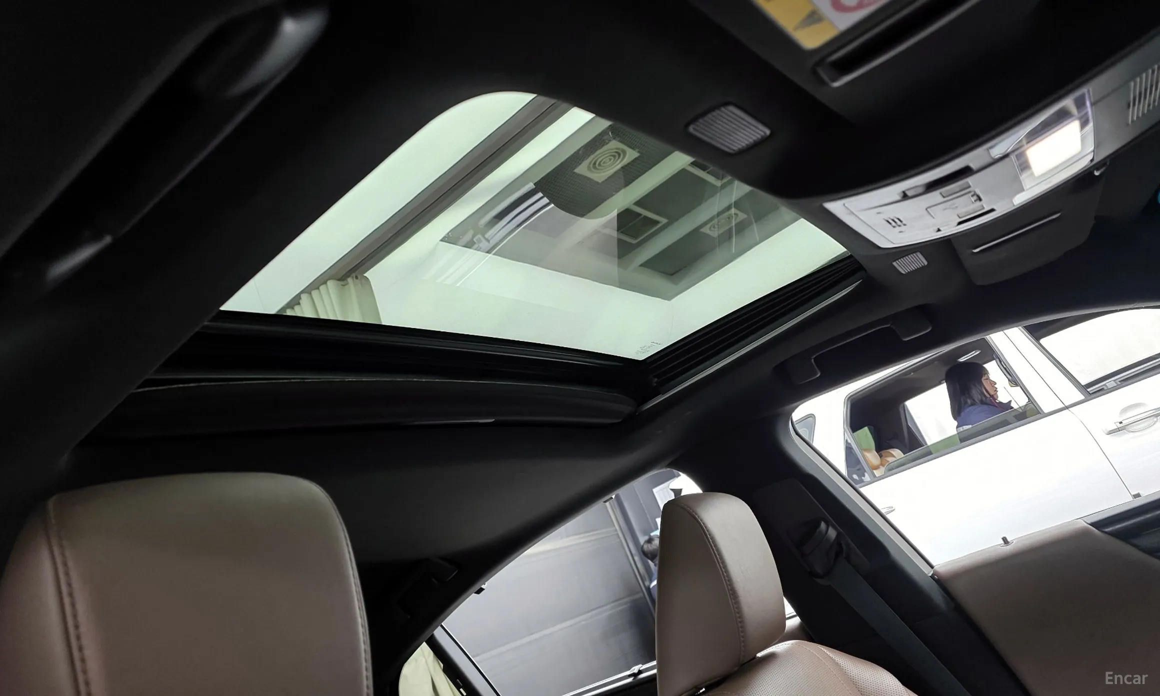 Lexus ES300h 7th Generation превью 17