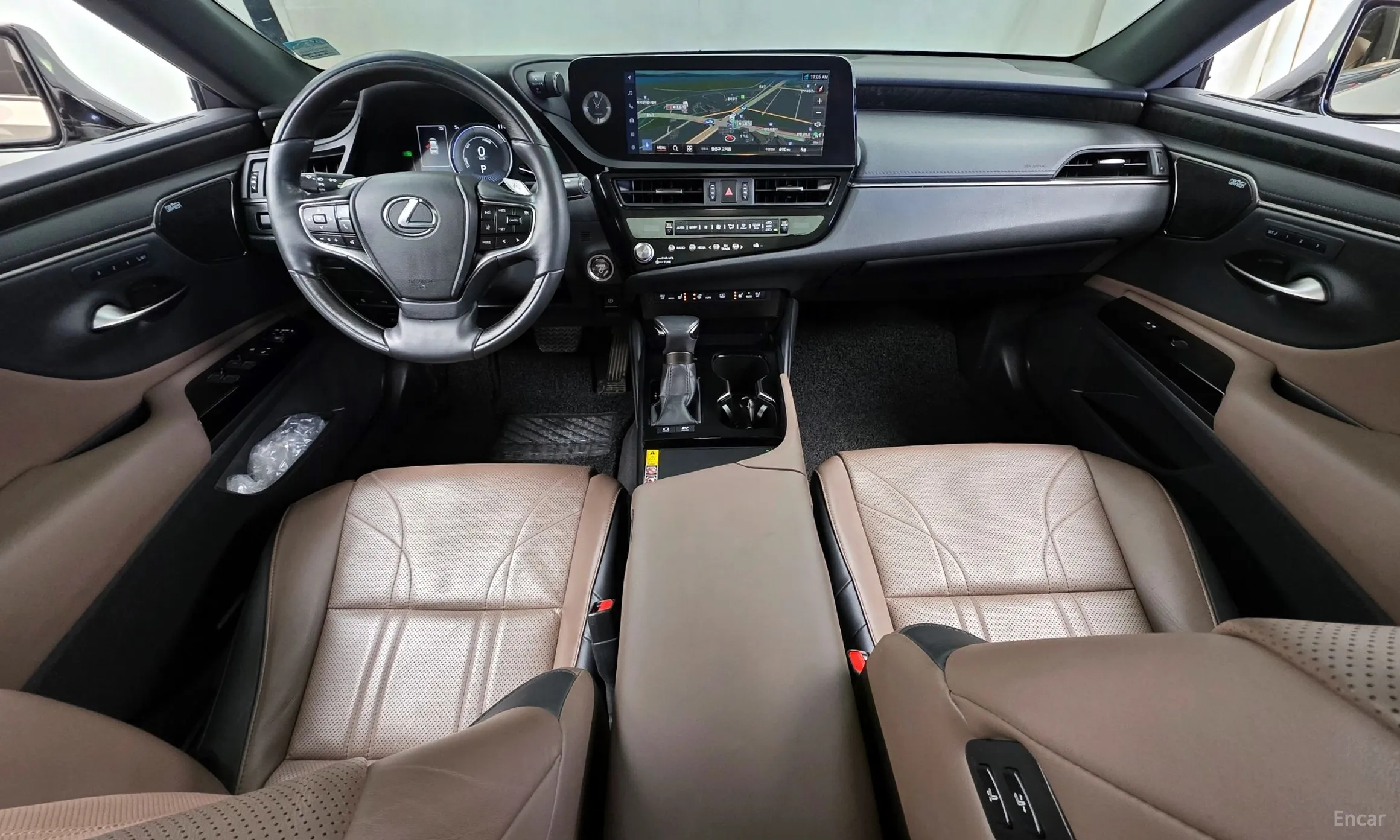 Lexus ES300h 7th Generation превью 7