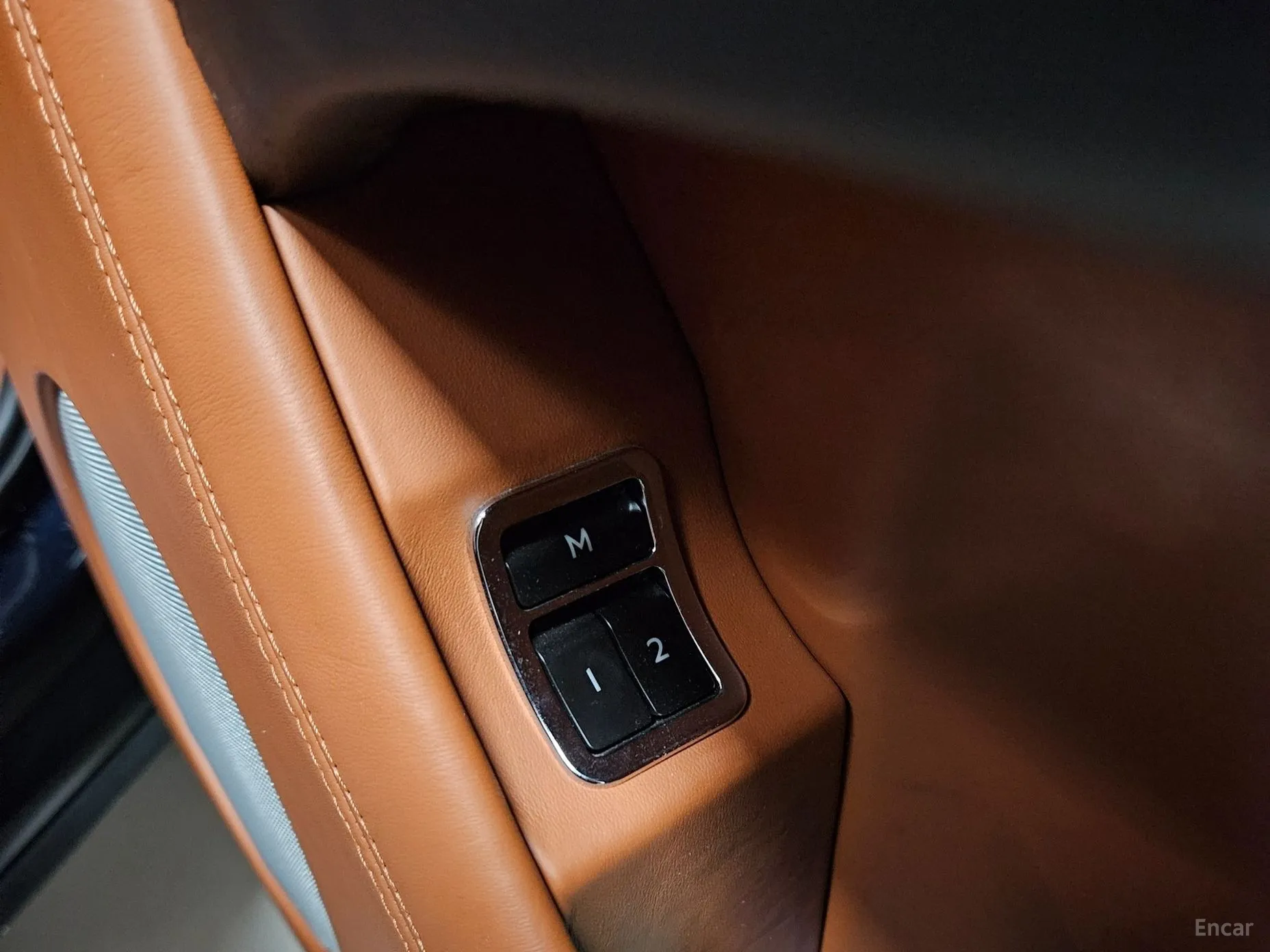 Bentley Bentayga превью 15