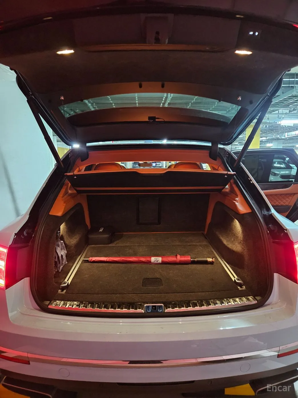 Bentley Bentayga превью 20