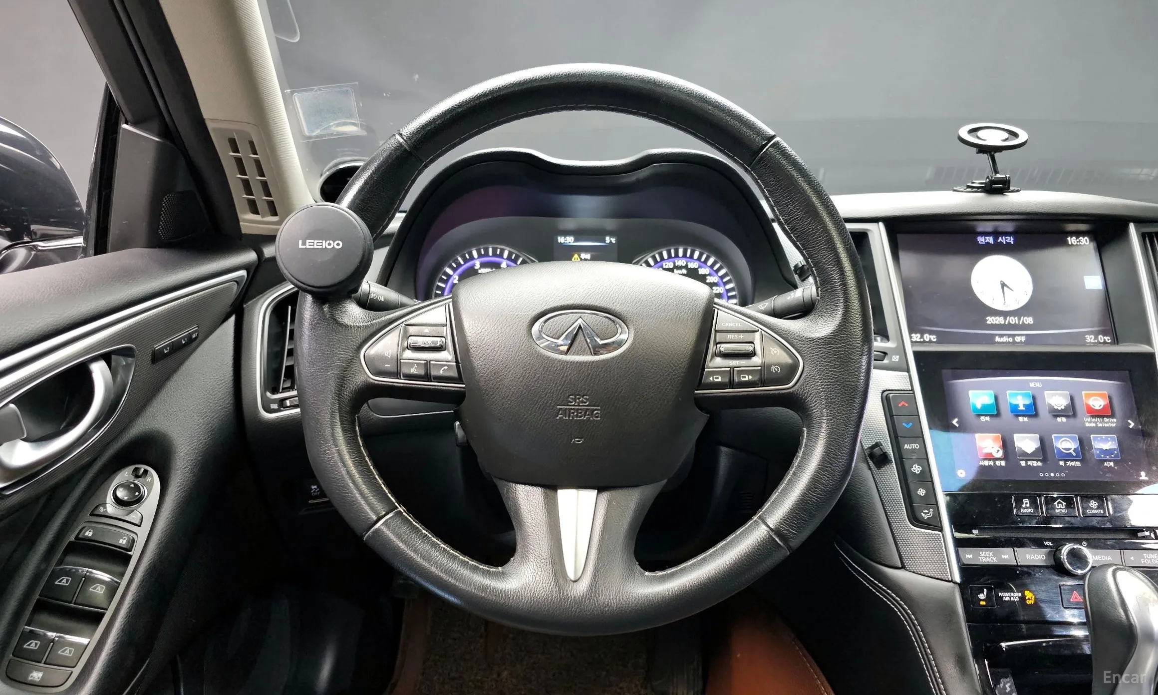 Infiniti Q50 превью 13