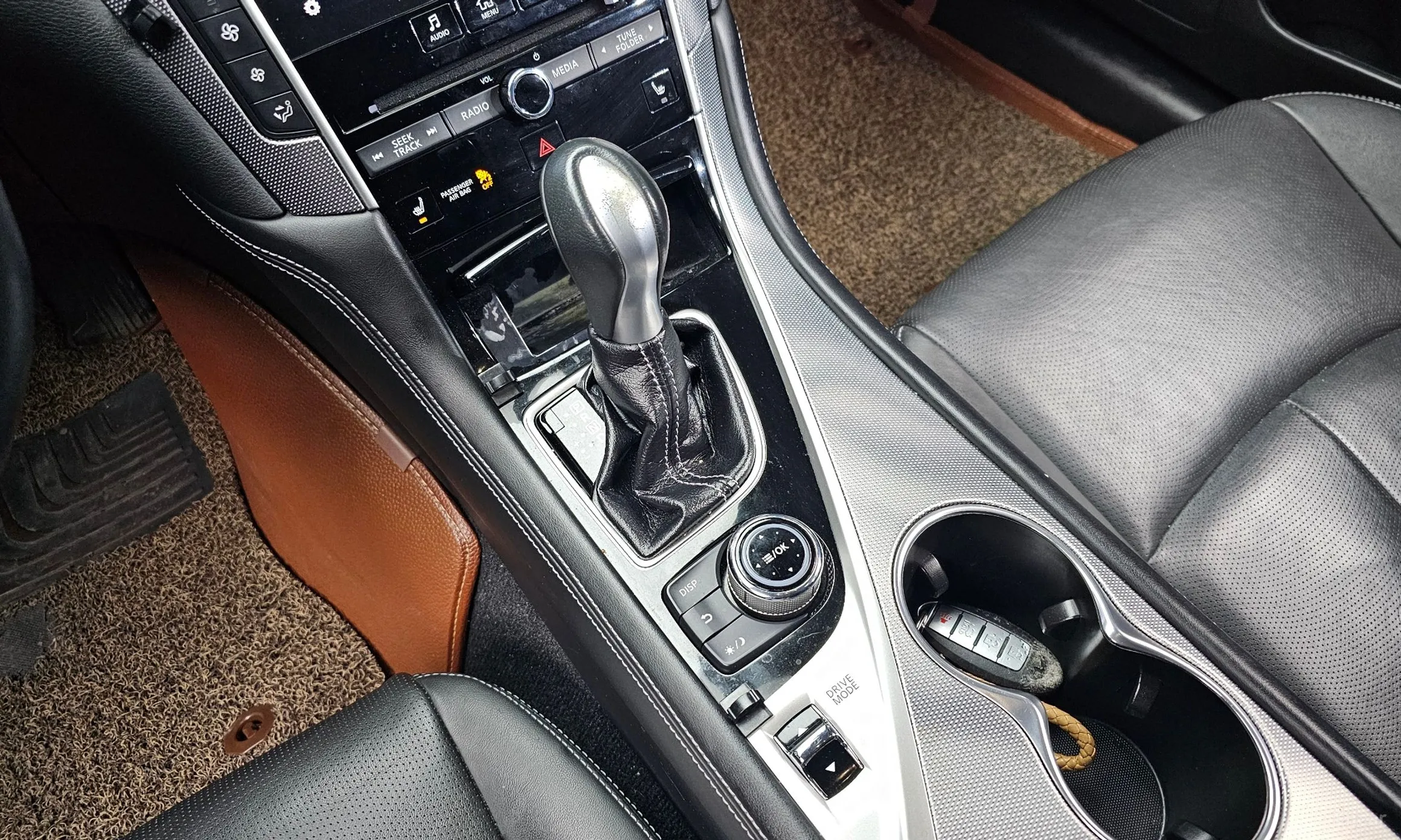Infiniti Q50 превью 9