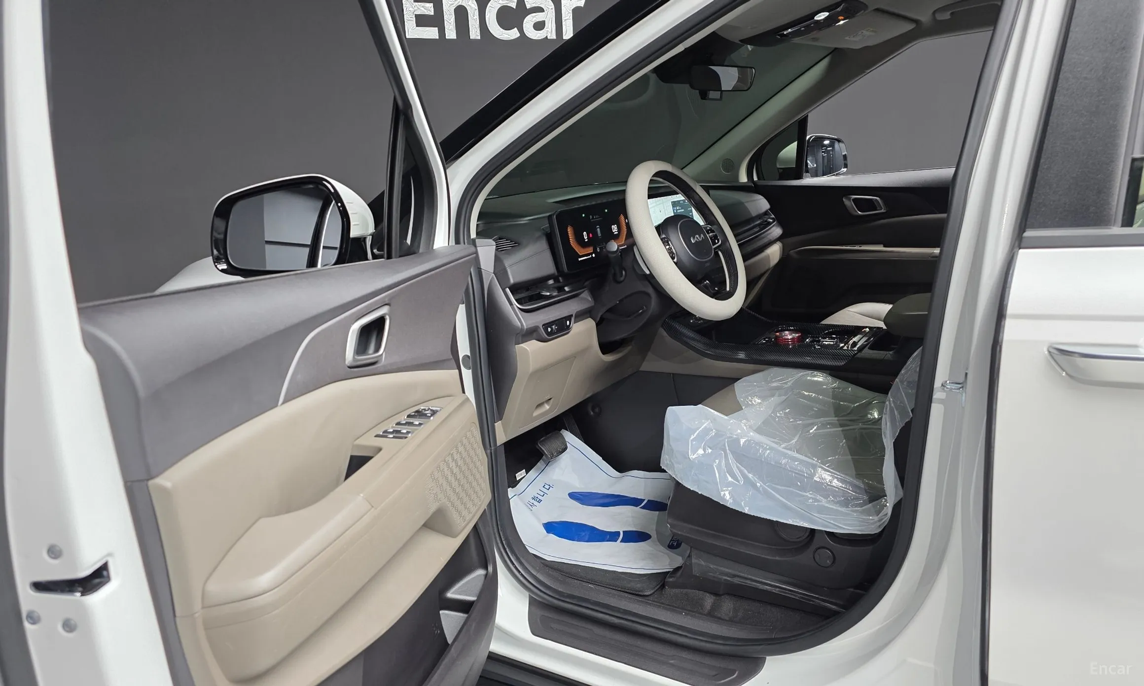 Kia Carnival 4th Generation превью 10