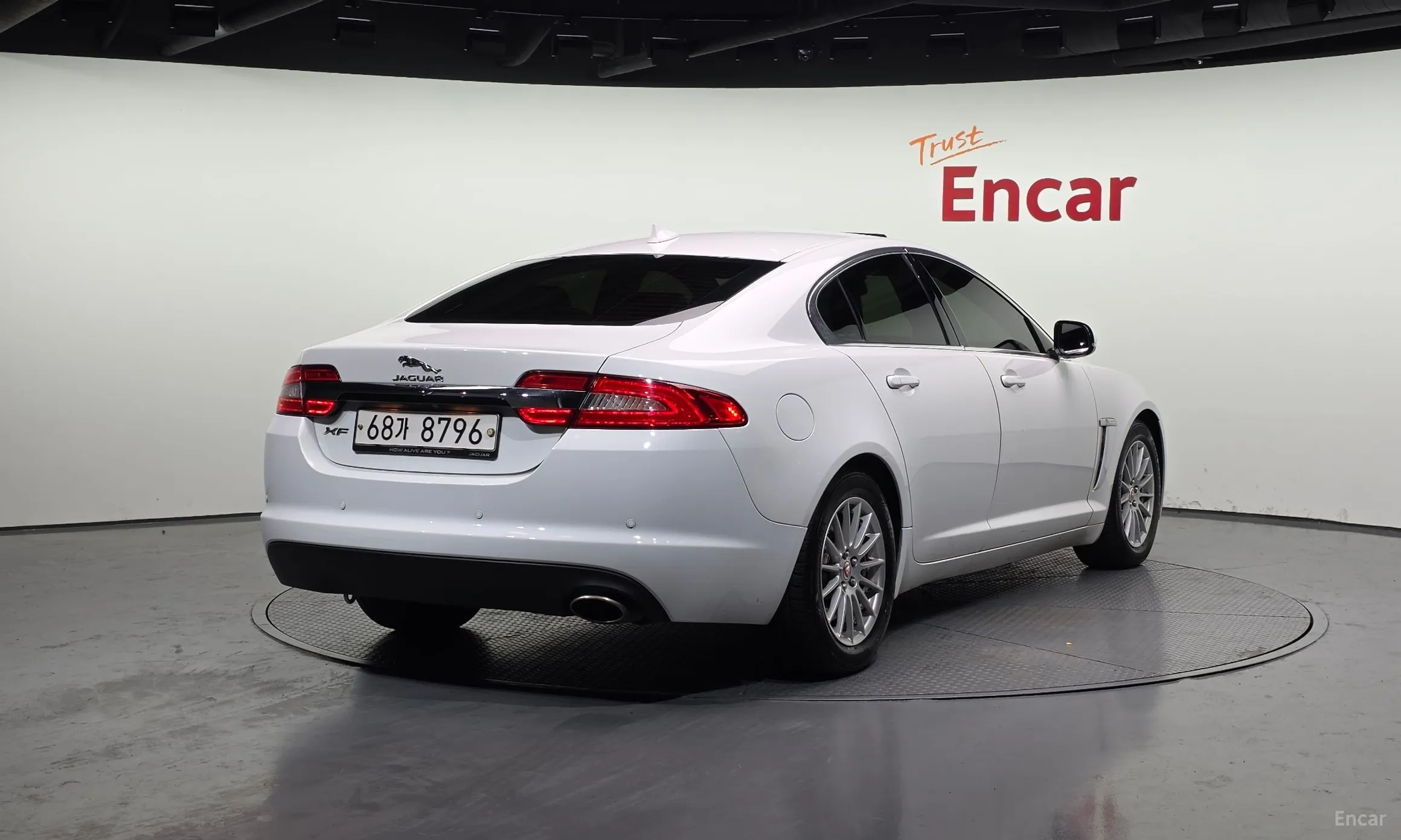 Jaguar New XF