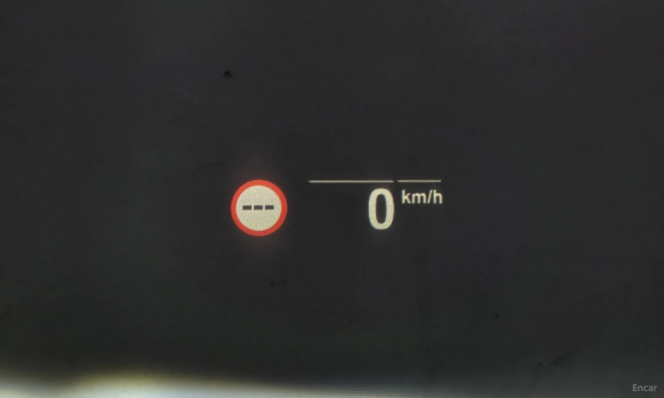 BMW 5 Series (G30) превью 17