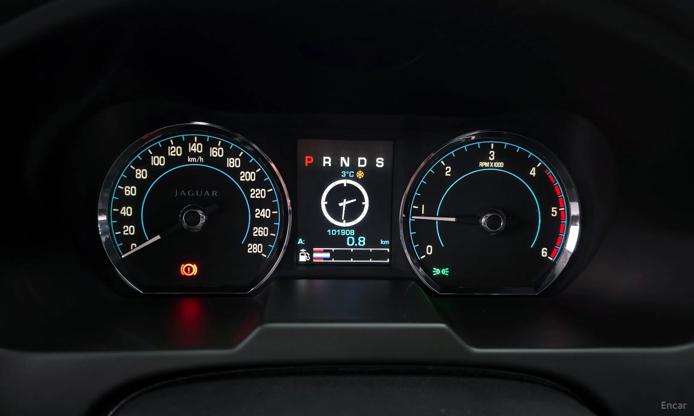 Jaguar New XF превью 8