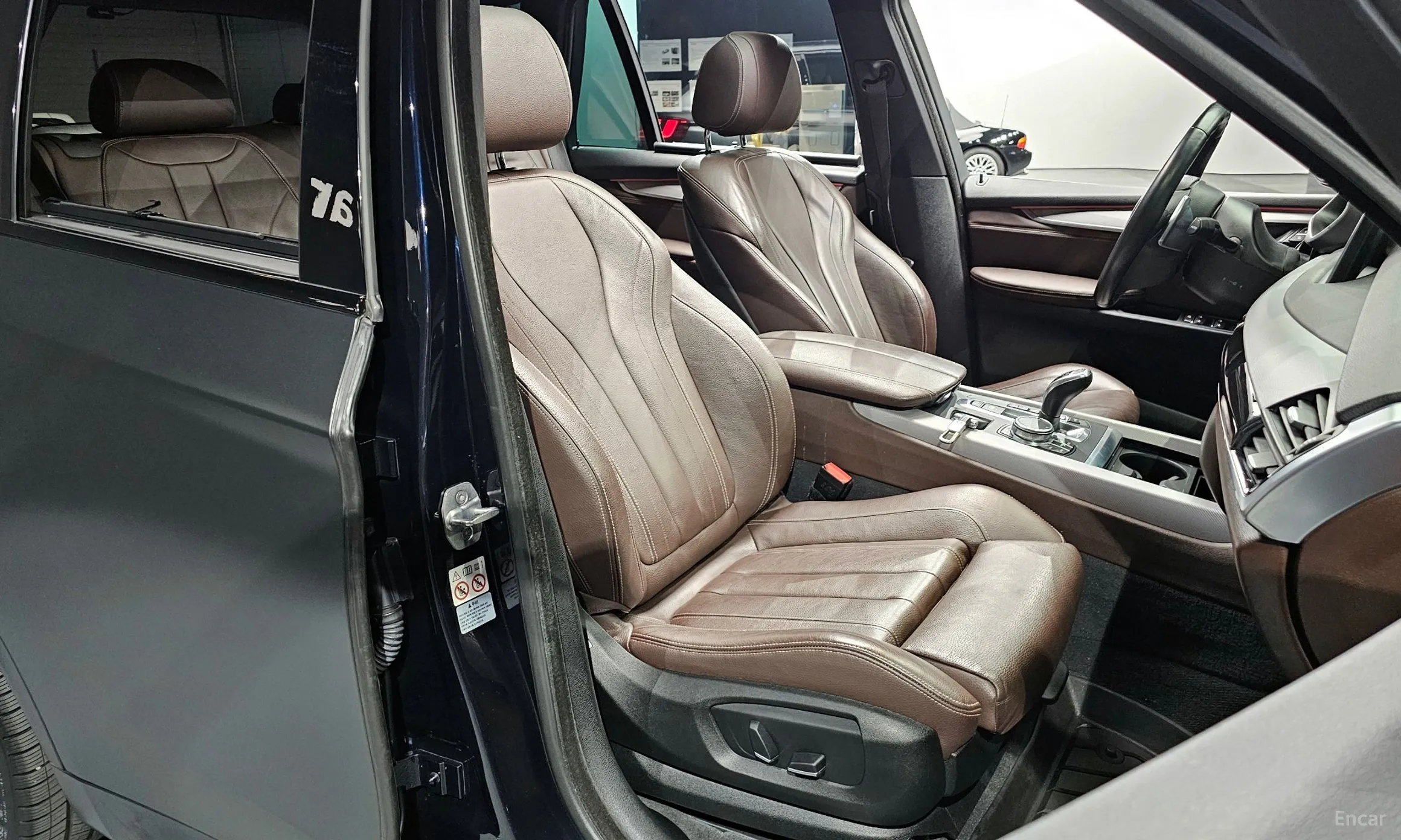 BMW X5 (F15) превью 10