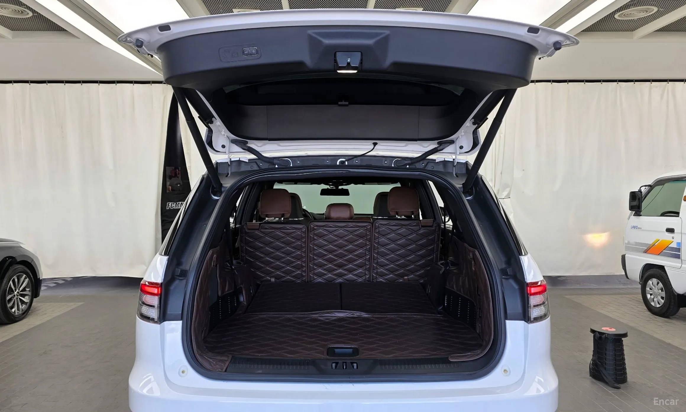 Lincoln Aviator 2nd Generation превью 20