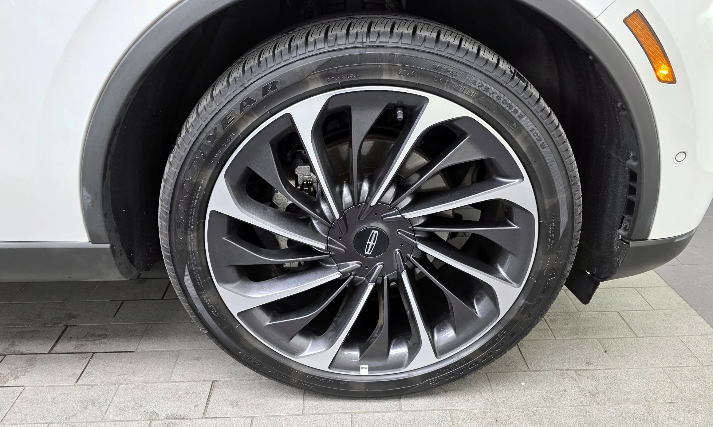 Lincoln Aviator 2nd Generation превью 5