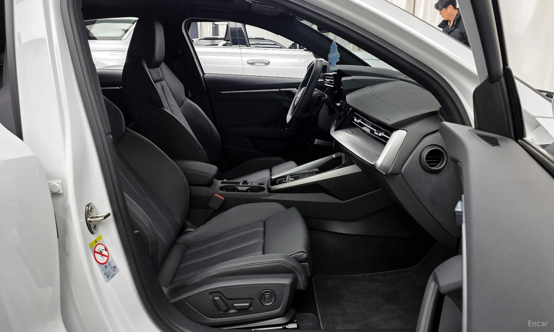 Audi S3 (8Y) превью 11