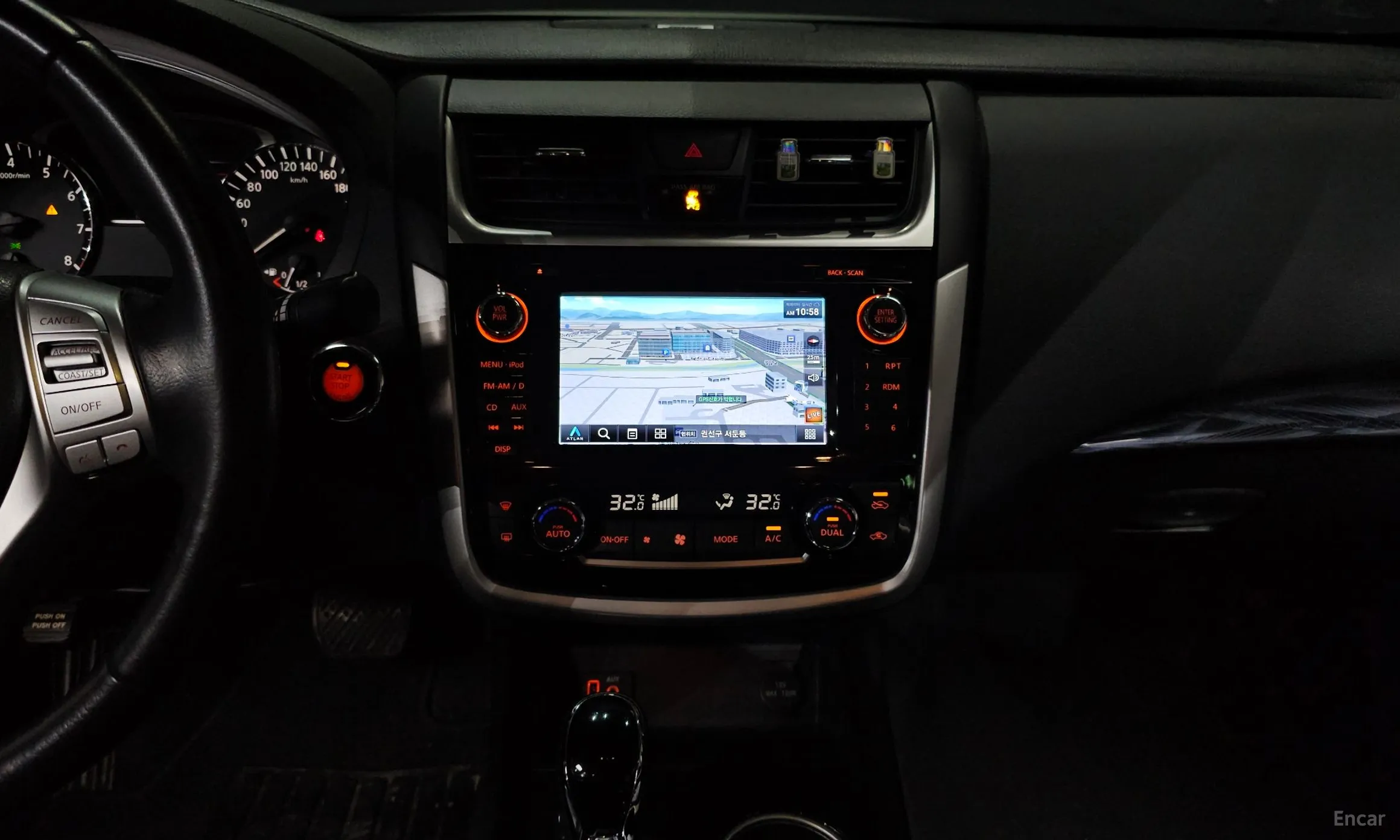 Nissan Altima превью 14