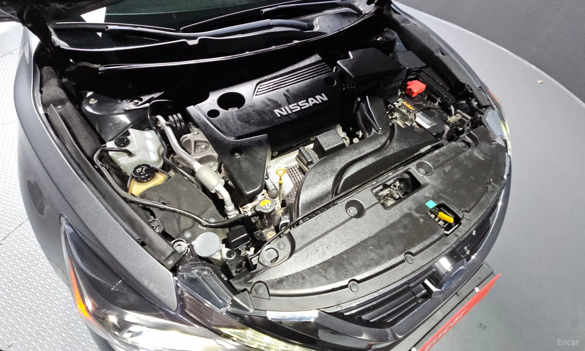 Nissan Altima превью 6