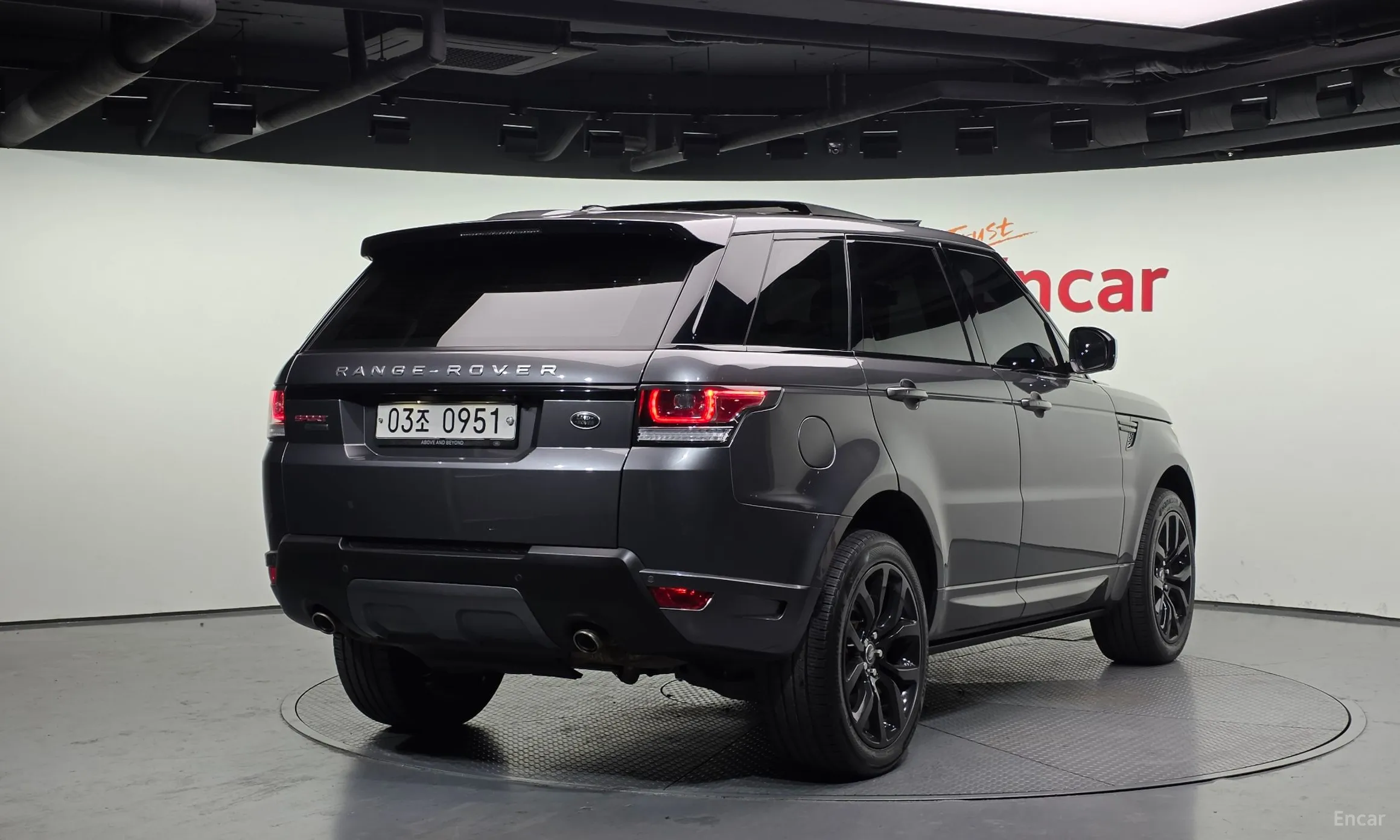 Land Rover Range Rover Sport 2nd Generation