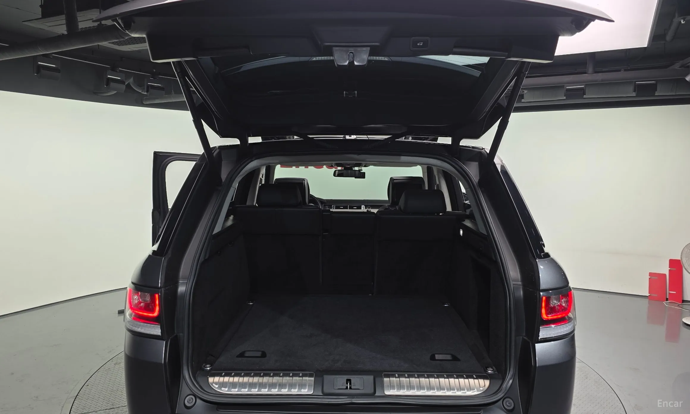 Land Rover Range Rover Sport 2nd Generation превью 20