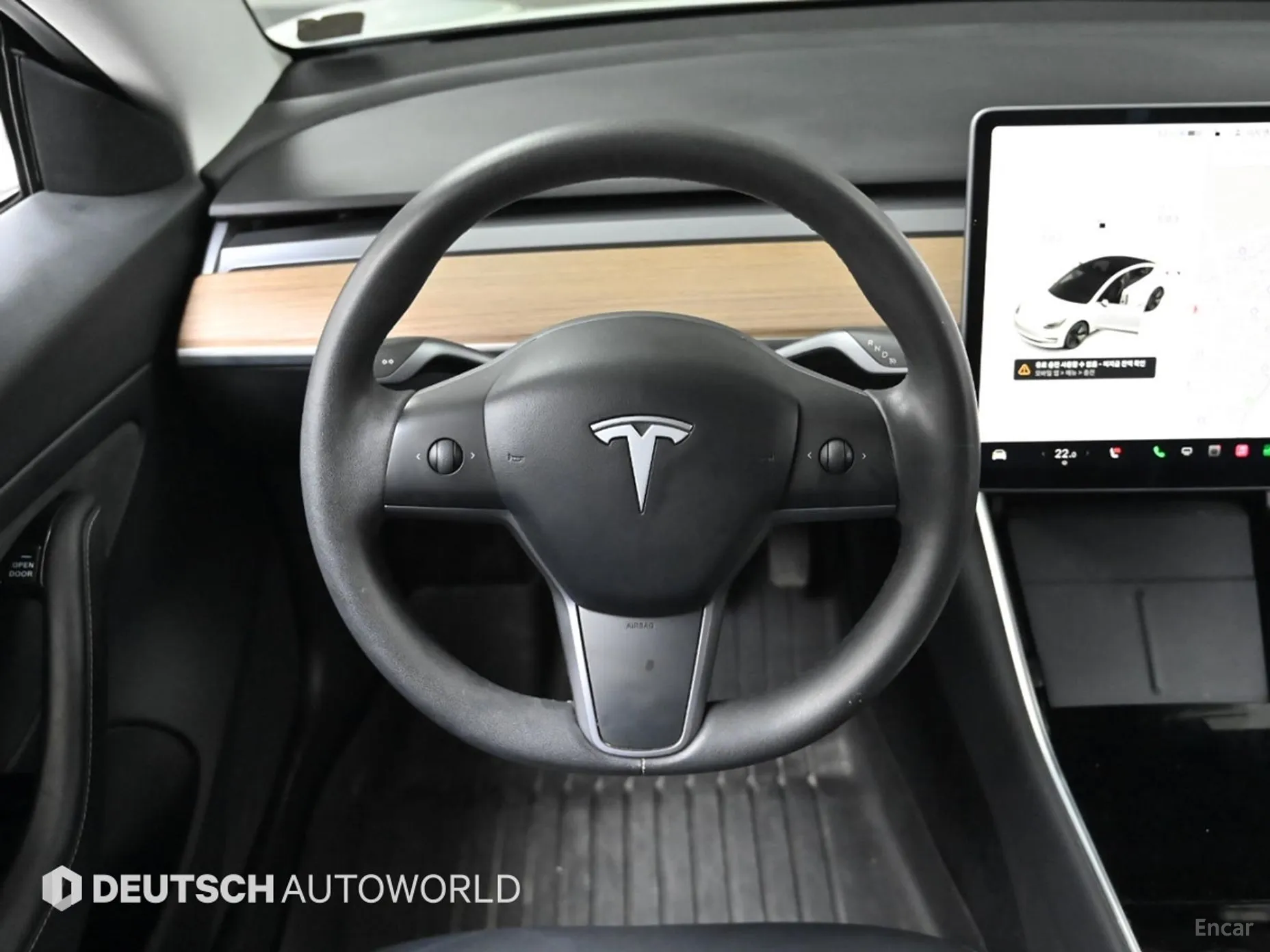 Tesla Model 3 превью 13