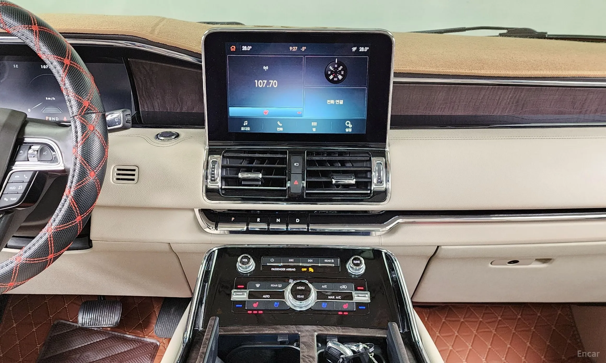 Lincoln Navigator 4th generation превью 14
