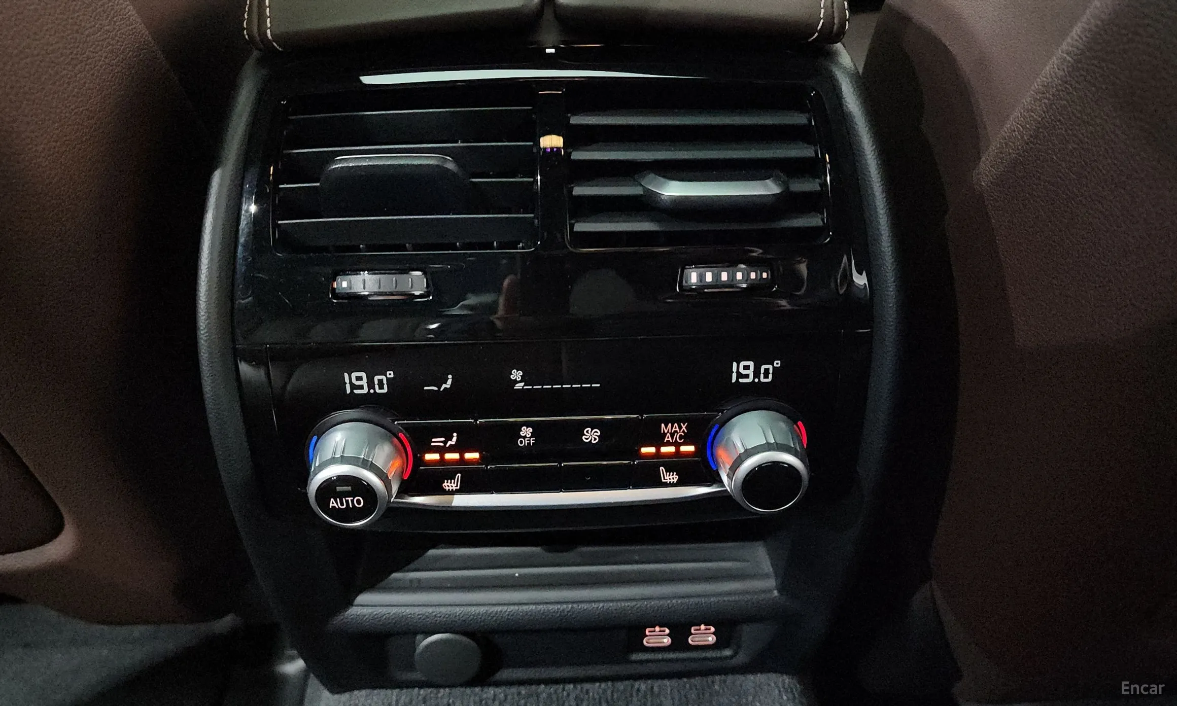 BMW 5 Series (G30) превью 18