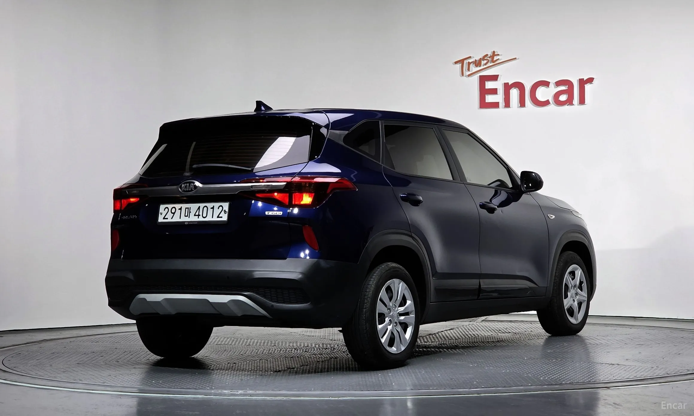 Kia Seltos превью 2