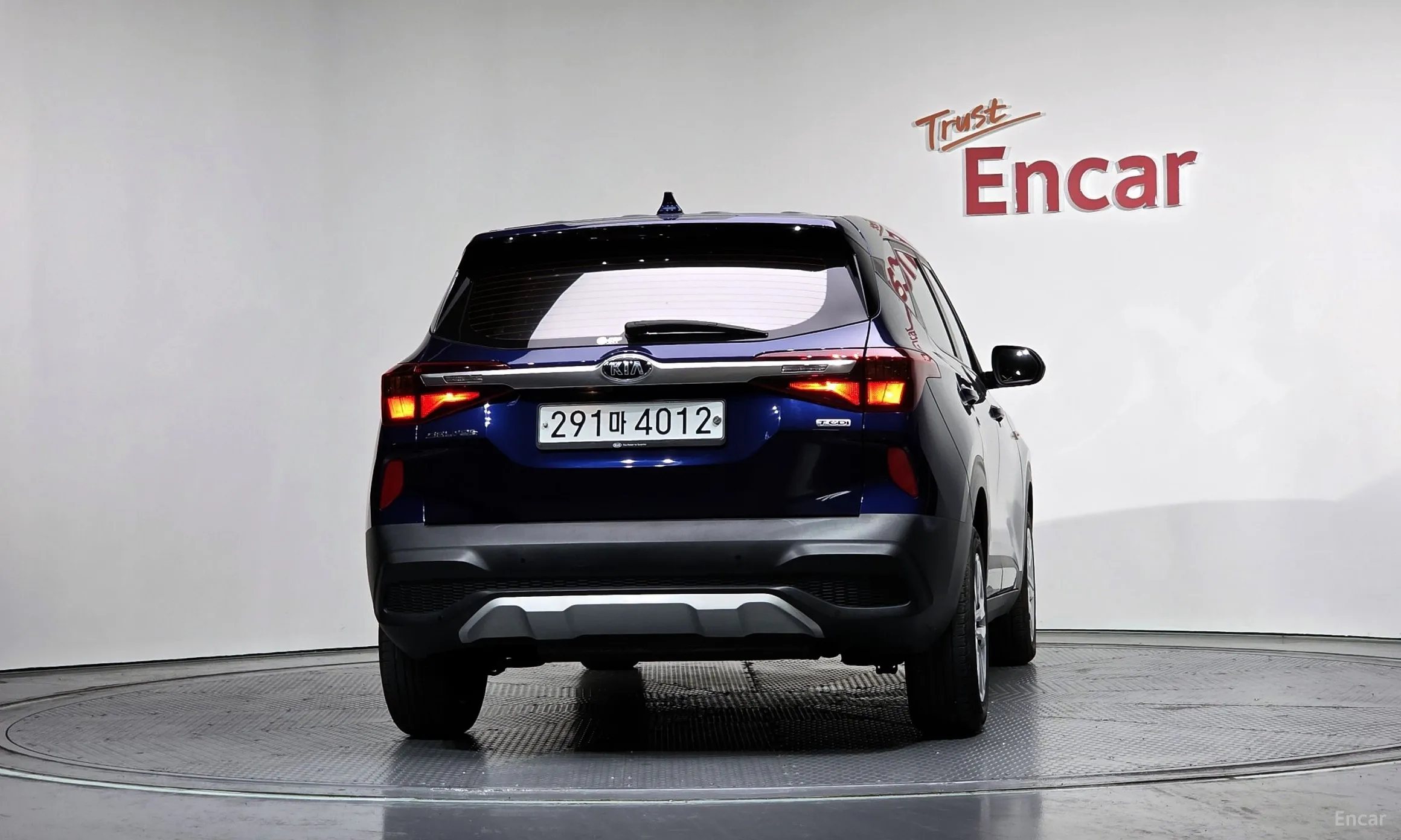Kia Seltos превью 4