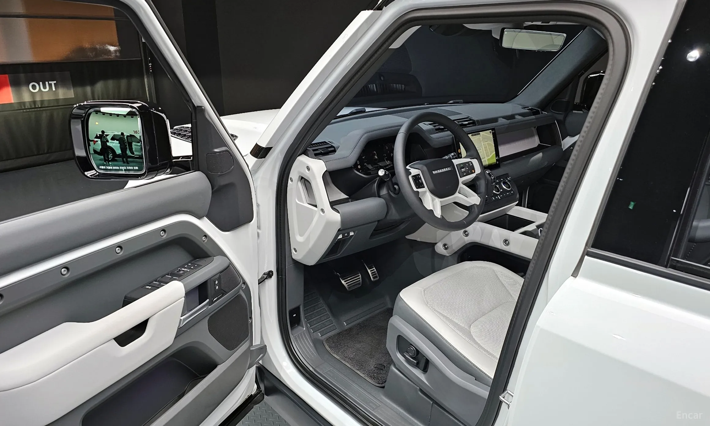 Land Rover Defender (L663) превью 11