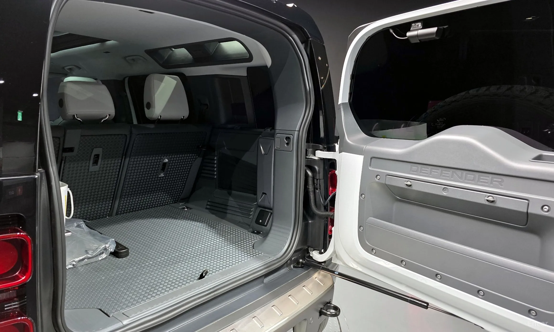 Land Rover Defender (L663) превью 20