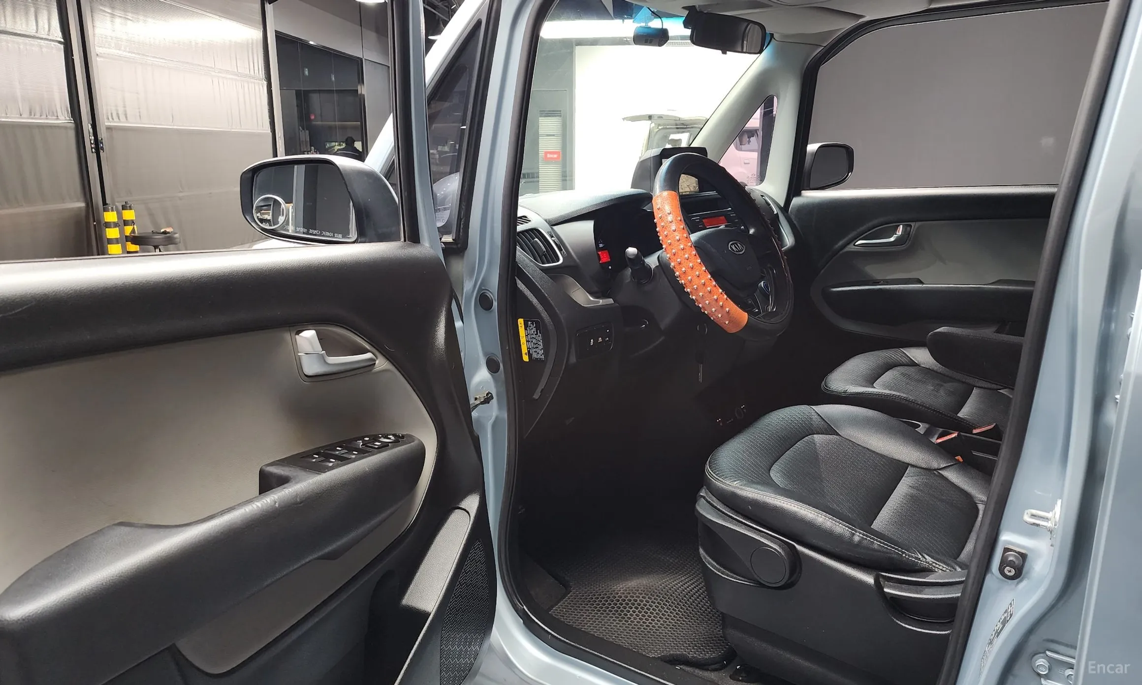 Kia Ray превью 10