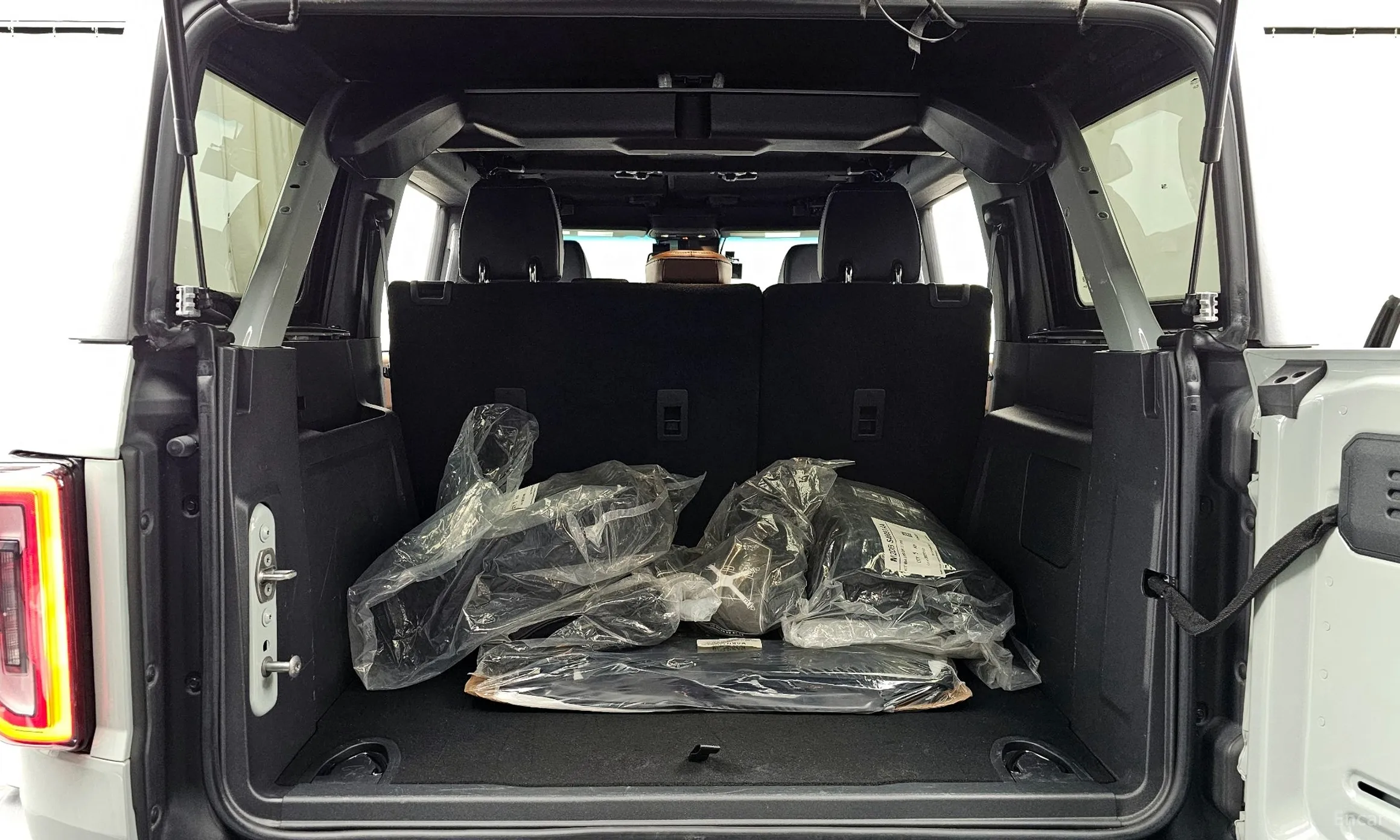 Ford Bronco 6th Generation превью 20
