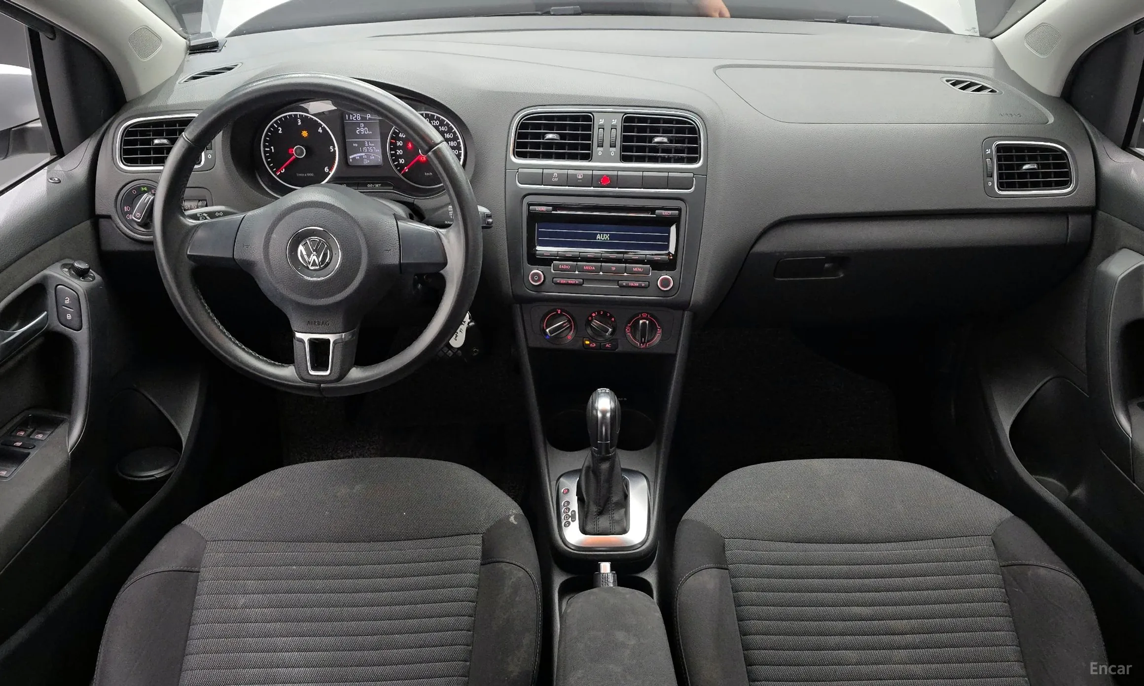 Volkswagen Polo превью 7