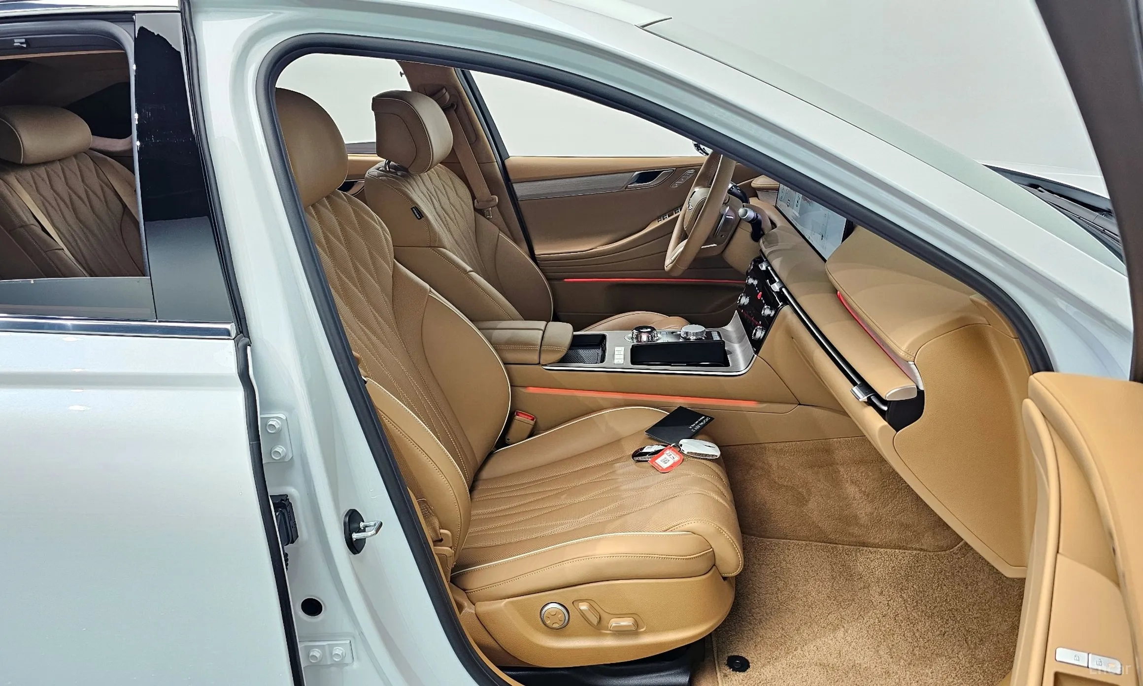 Genesis G80 (RG3) превью 12