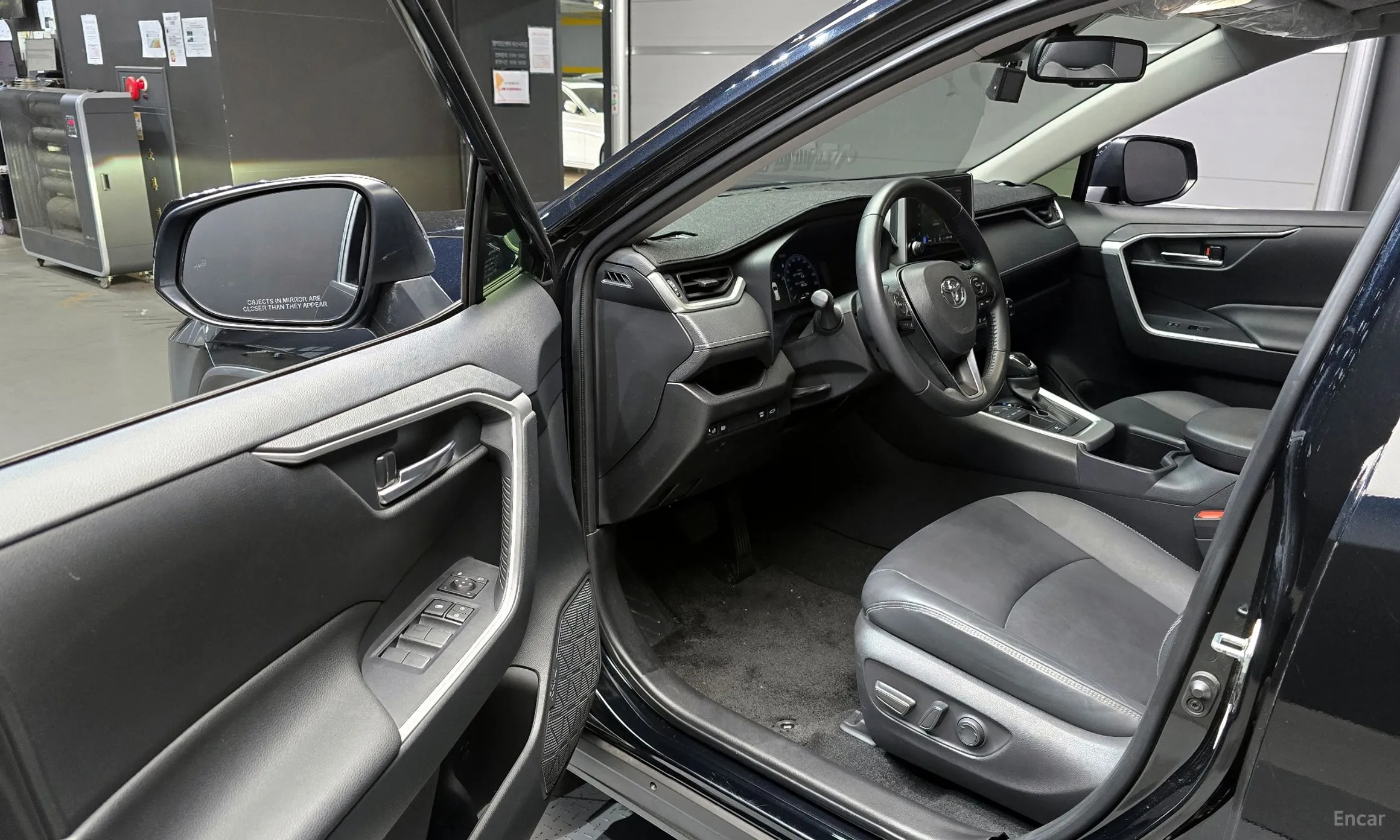 Toyota RAV4 5th Generation превью 11