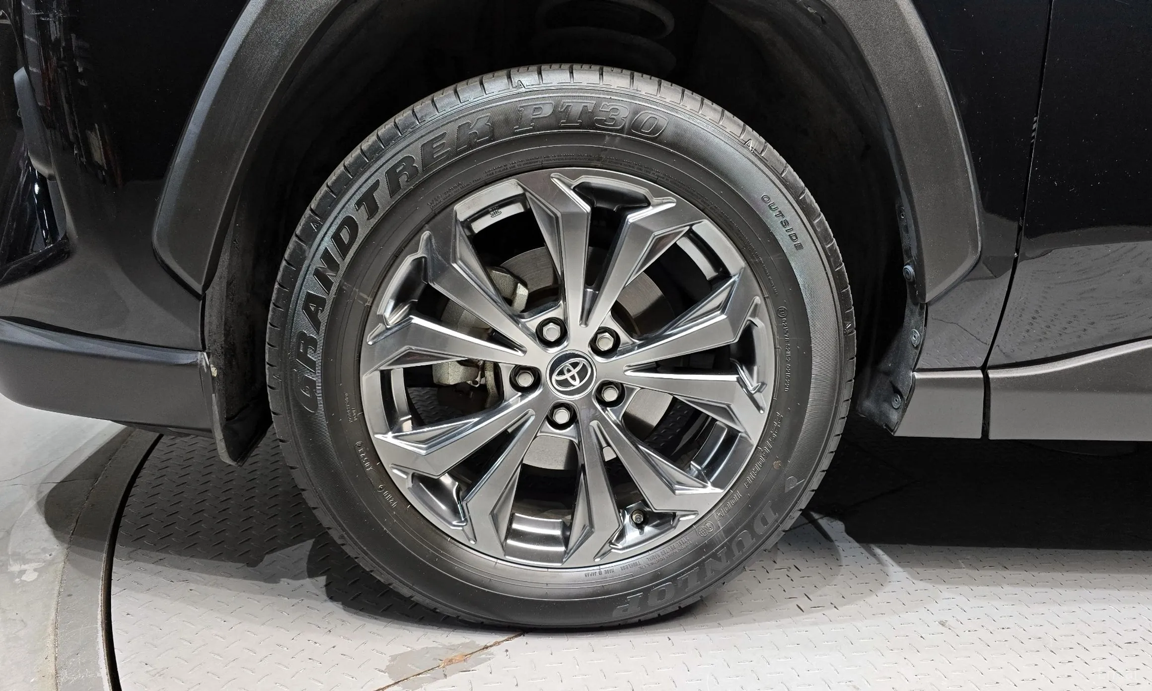 Toyota RAV4 5th Generation превью 5